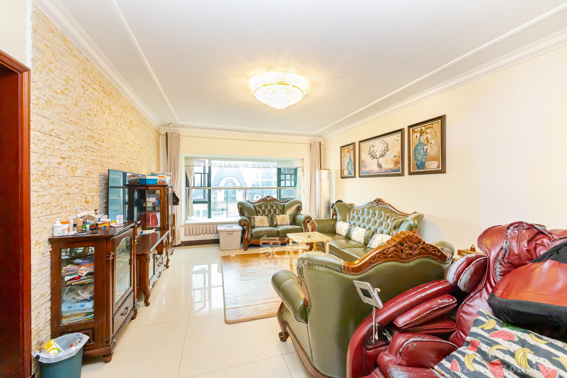 恒大名都  4室2厅2卫    105.0万 恒大名都  4室2厅2卫    105.0万