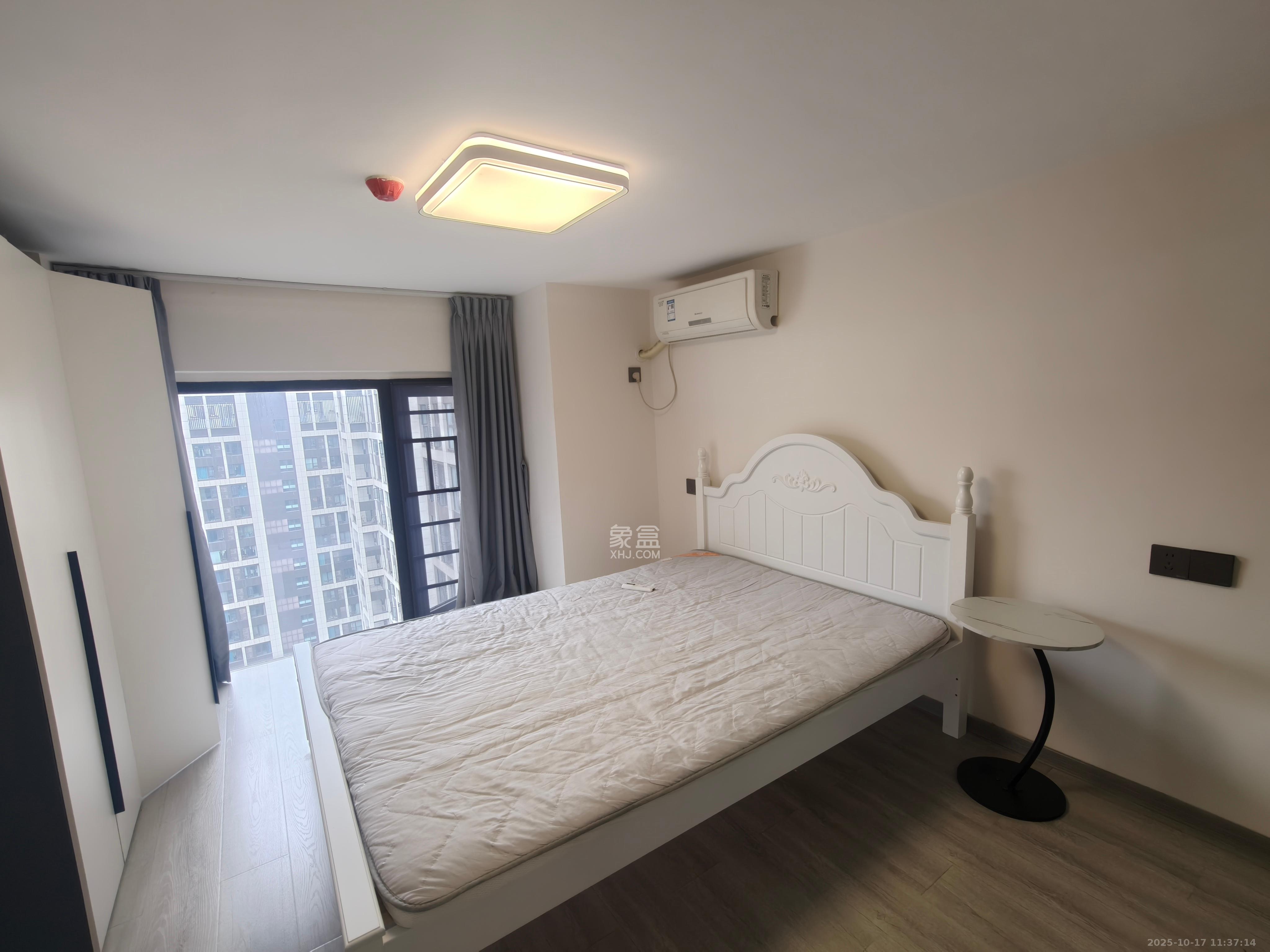 新城悦隽公园  2室2厅1卫    1600.0元/月 新城悦隽公园  2室2厅1卫    1600.0元/月室内图