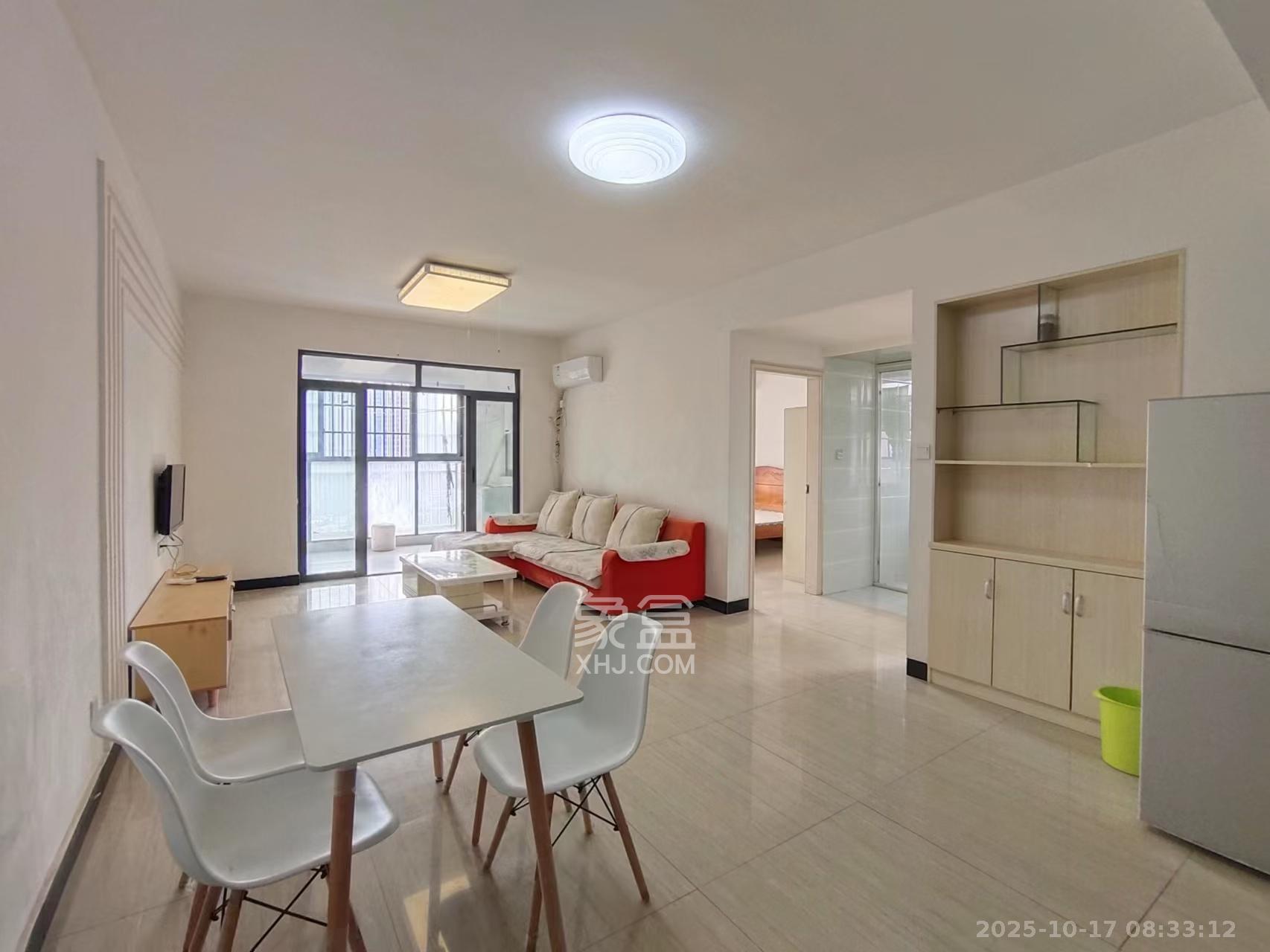 Cross尚公馆  1室2厅1卫    1700.0元/月室内图