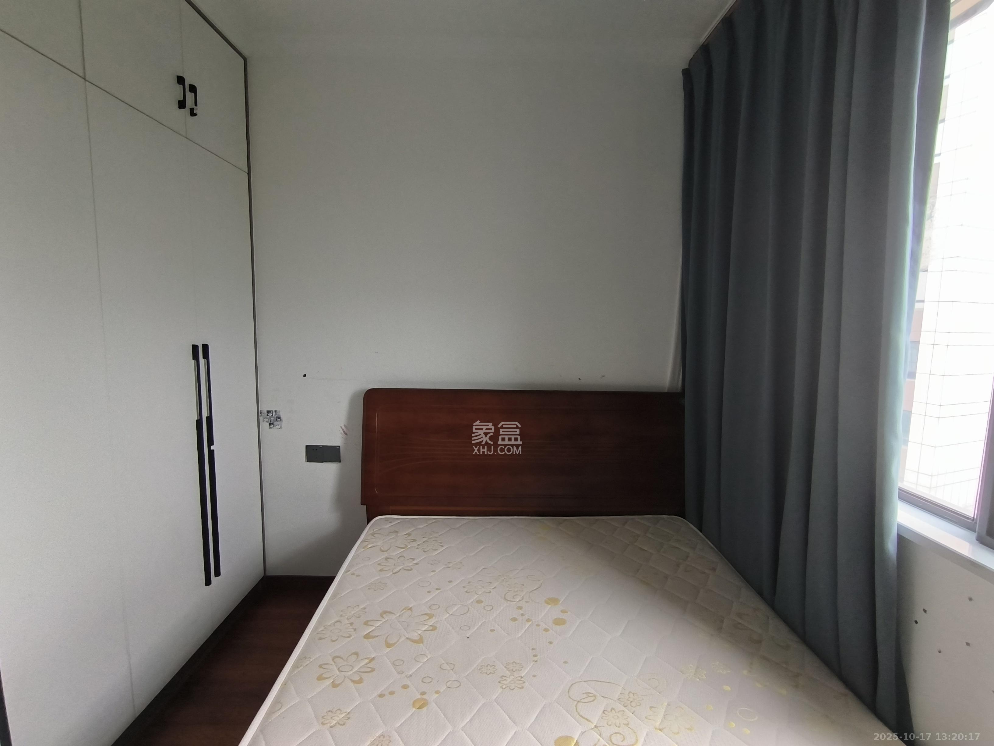 青竹湖曦园  4室2厅2卫    4500.0元/月室内图