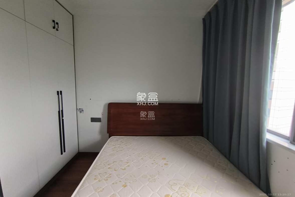 青竹湖曦园  4室2厅2卫    4500.0元/月 青竹湖曦园  4室2厅2卫    4500.0元/月室内图