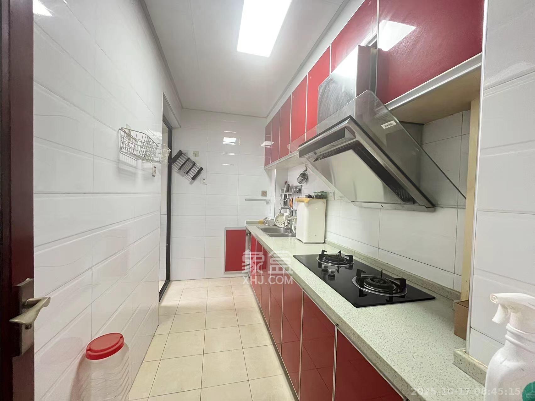 麓谷明珠  2室2厅1卫    2200.0元/月 麓谷明珠  2室2厅1卫    2200.0元/月室内图