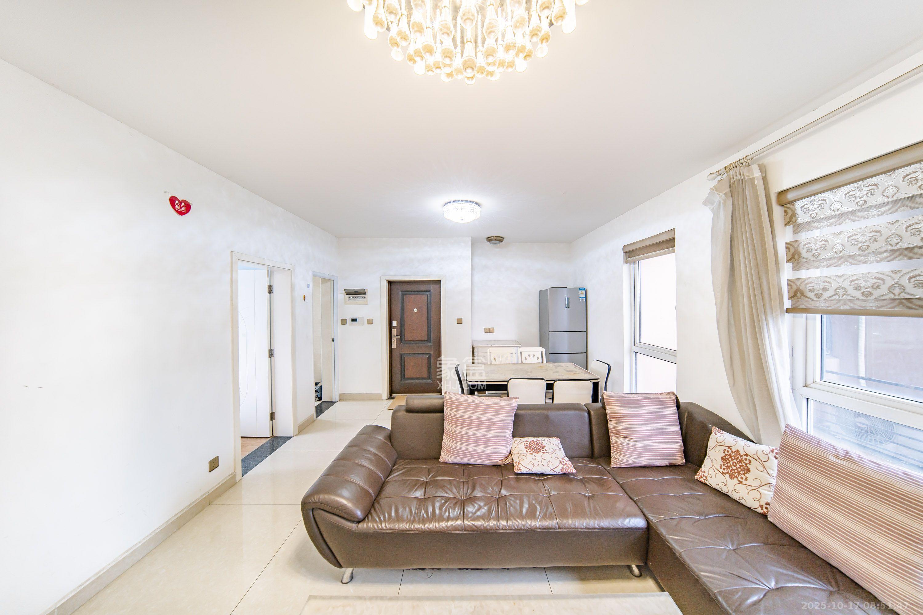 COCO蜜城 2室1厅1卫 2700.0元/月 COCO蜜城 2室1厅1卫 2700.0元/月室内图