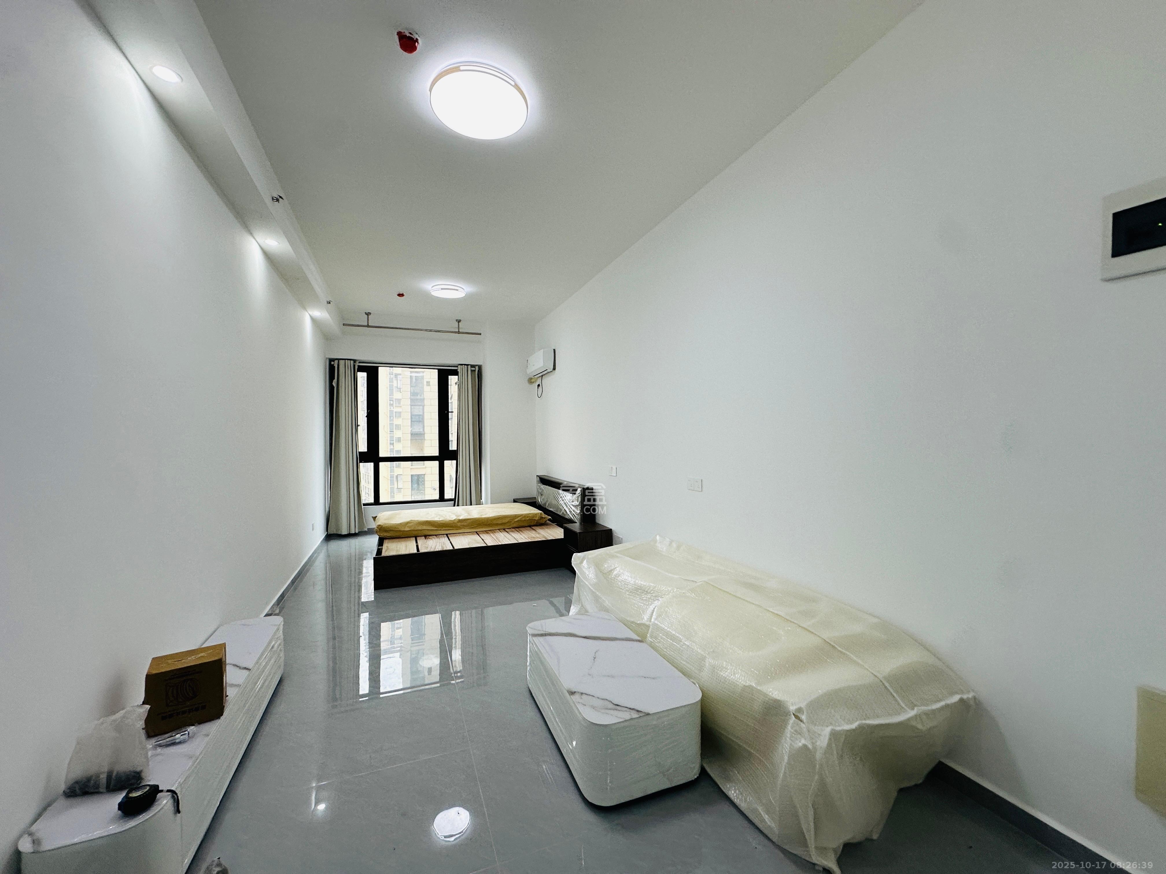 新力铂园（江山云著）  1室1厅1卫    1600.0元/月室内图