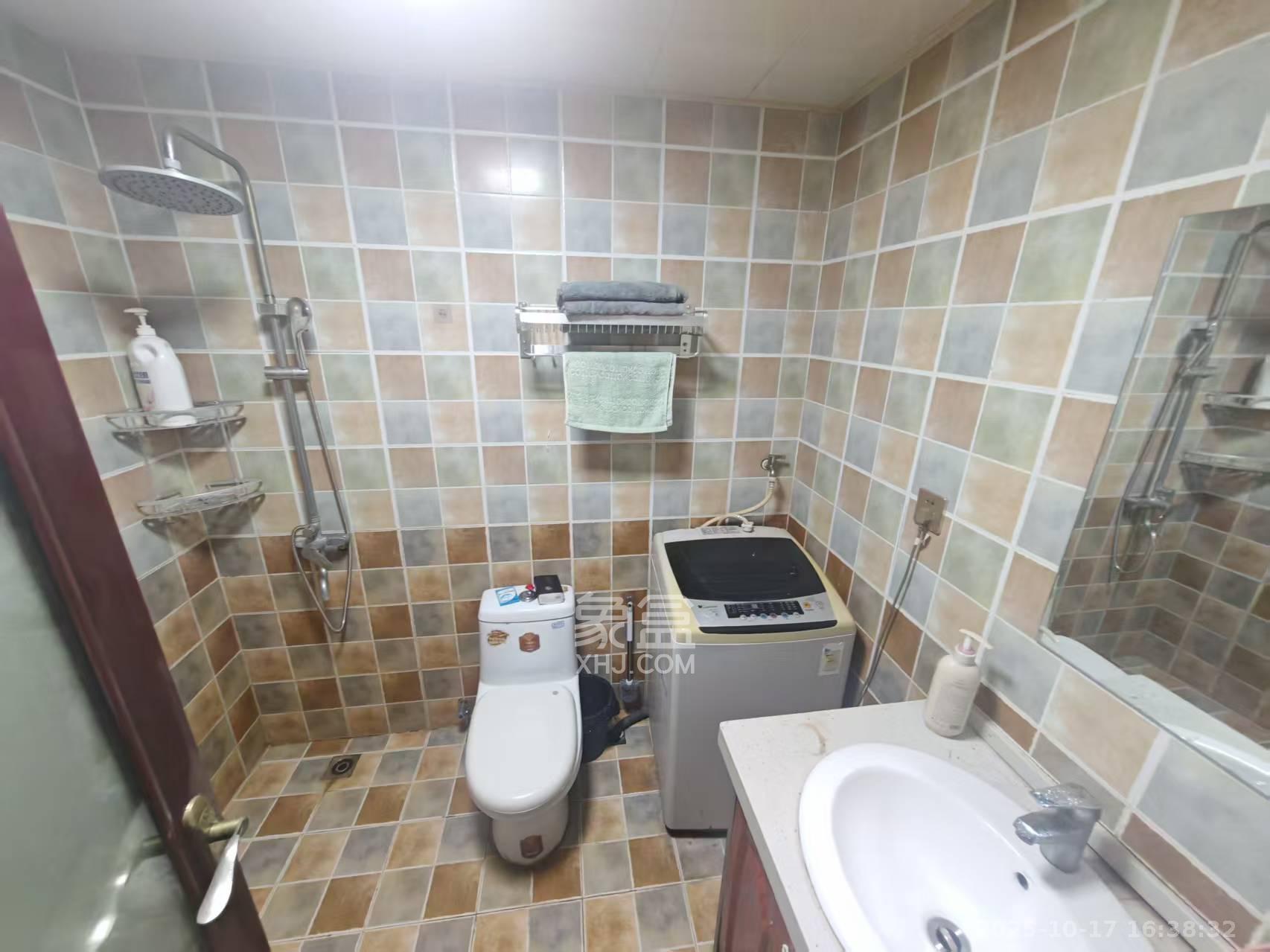 BOBO国际  2室1厅1卫    2100.0元/月室内图