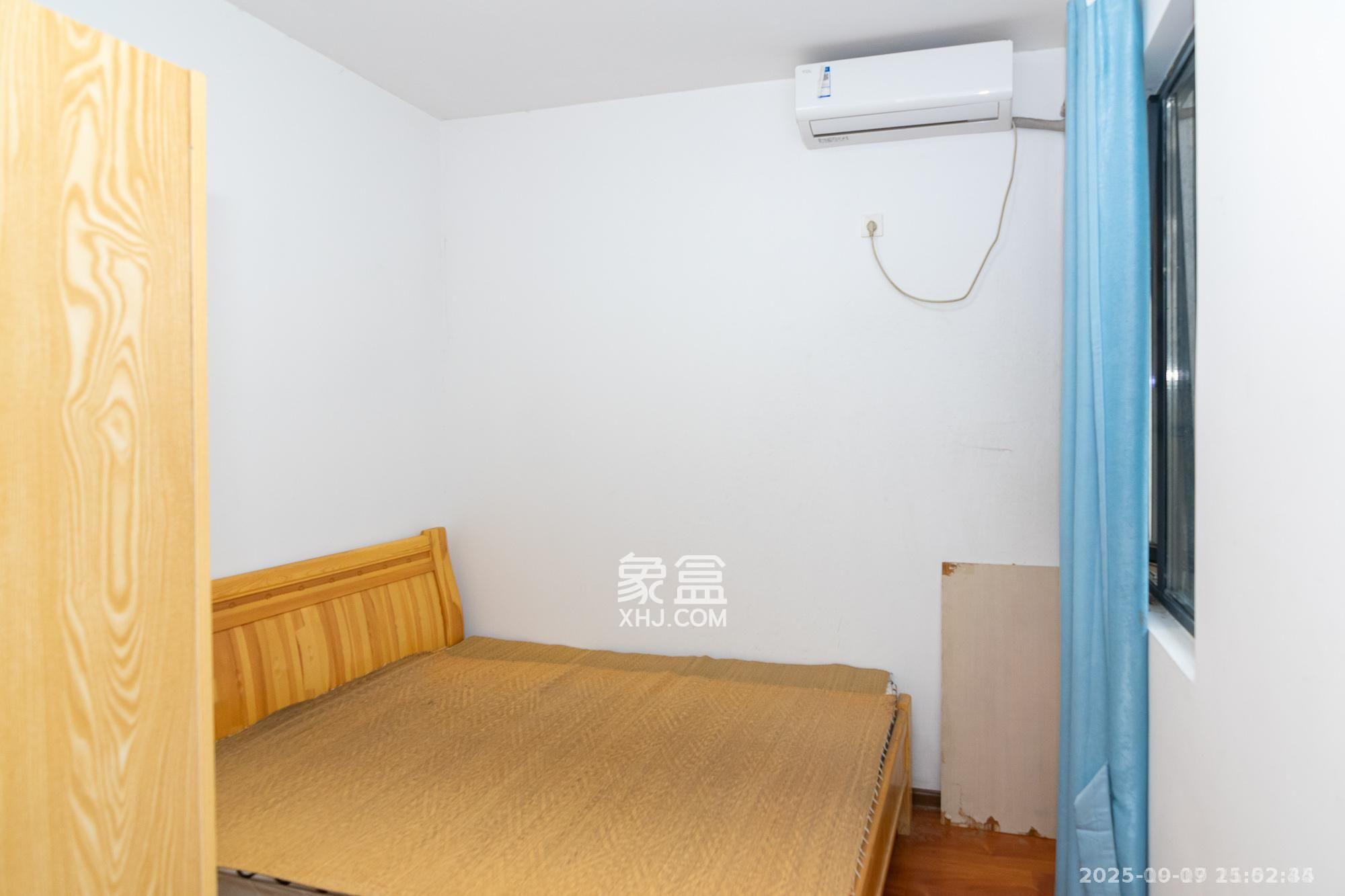 澳海月亮湾  3室2厅1卫    1700.0元/月室内图