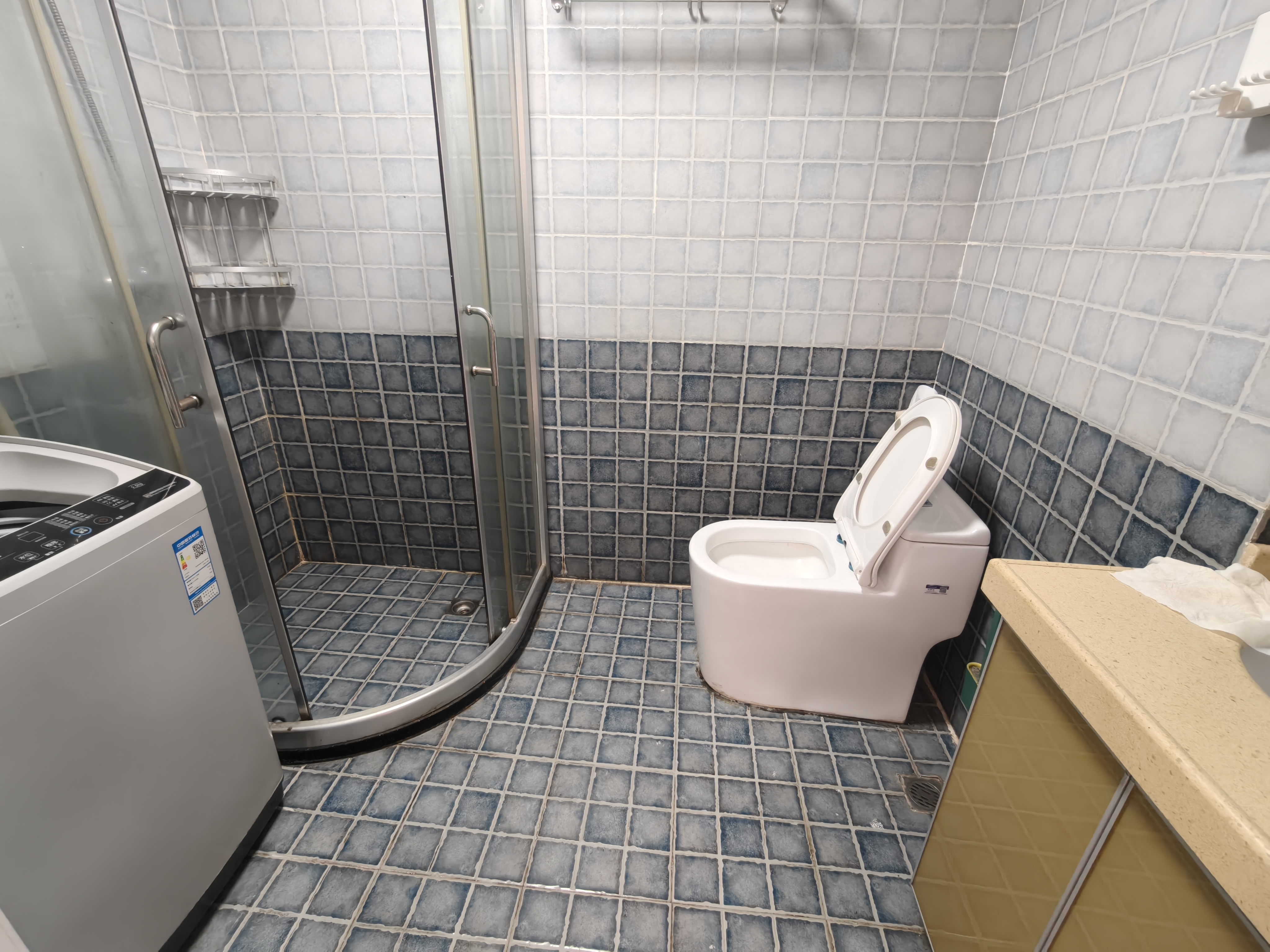 海阔天空-国瑞城二期（雅仕苑）  1室1厅1卫    2500.0元/月室内图