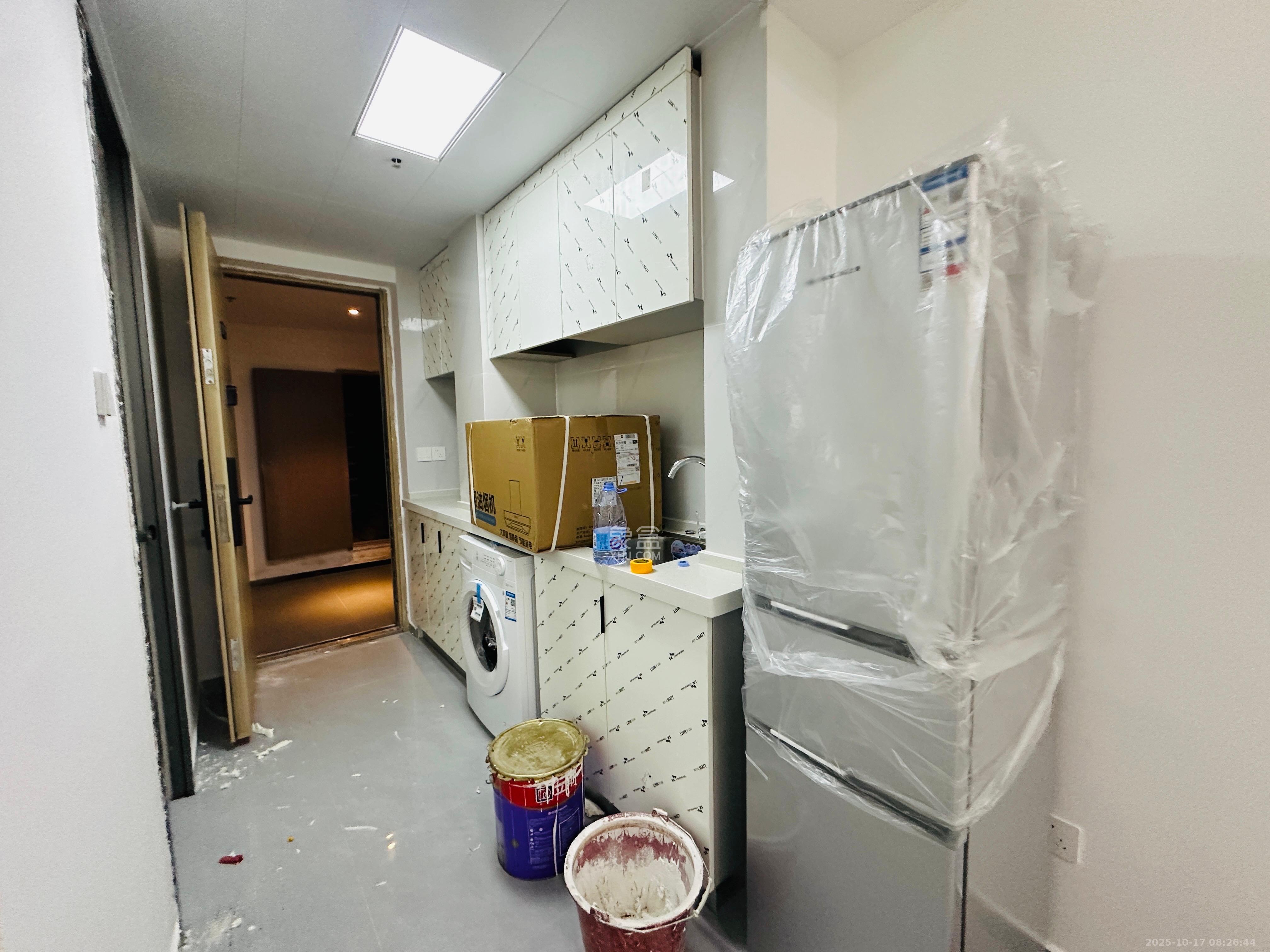 新力铂园（江山云著）  1室1厅1卫    1600.0元/月室内图