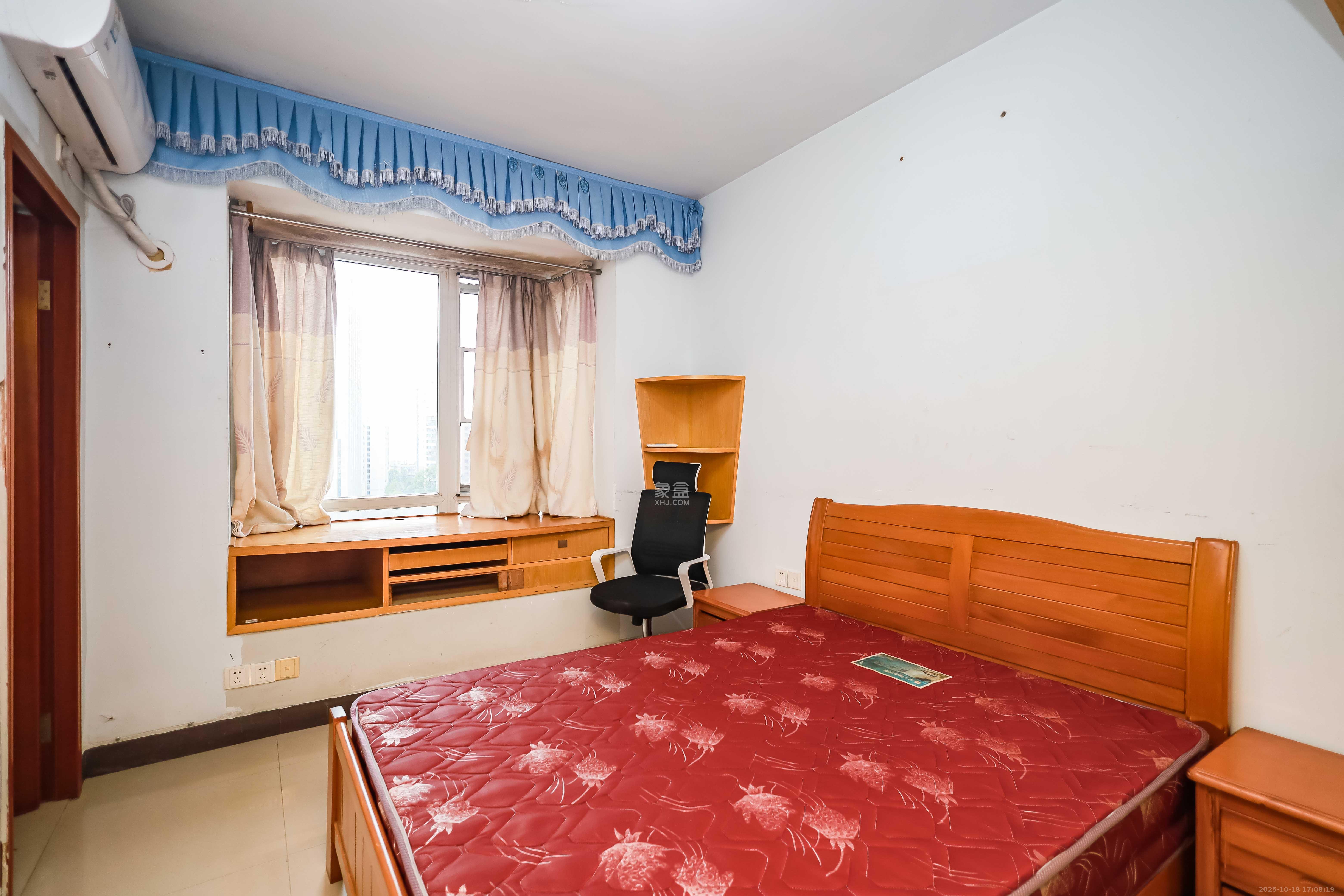 未来城科学家园  1室1厅1卫    32.0万 未来城科学家园  1室1厅1卫    32.0万卧室