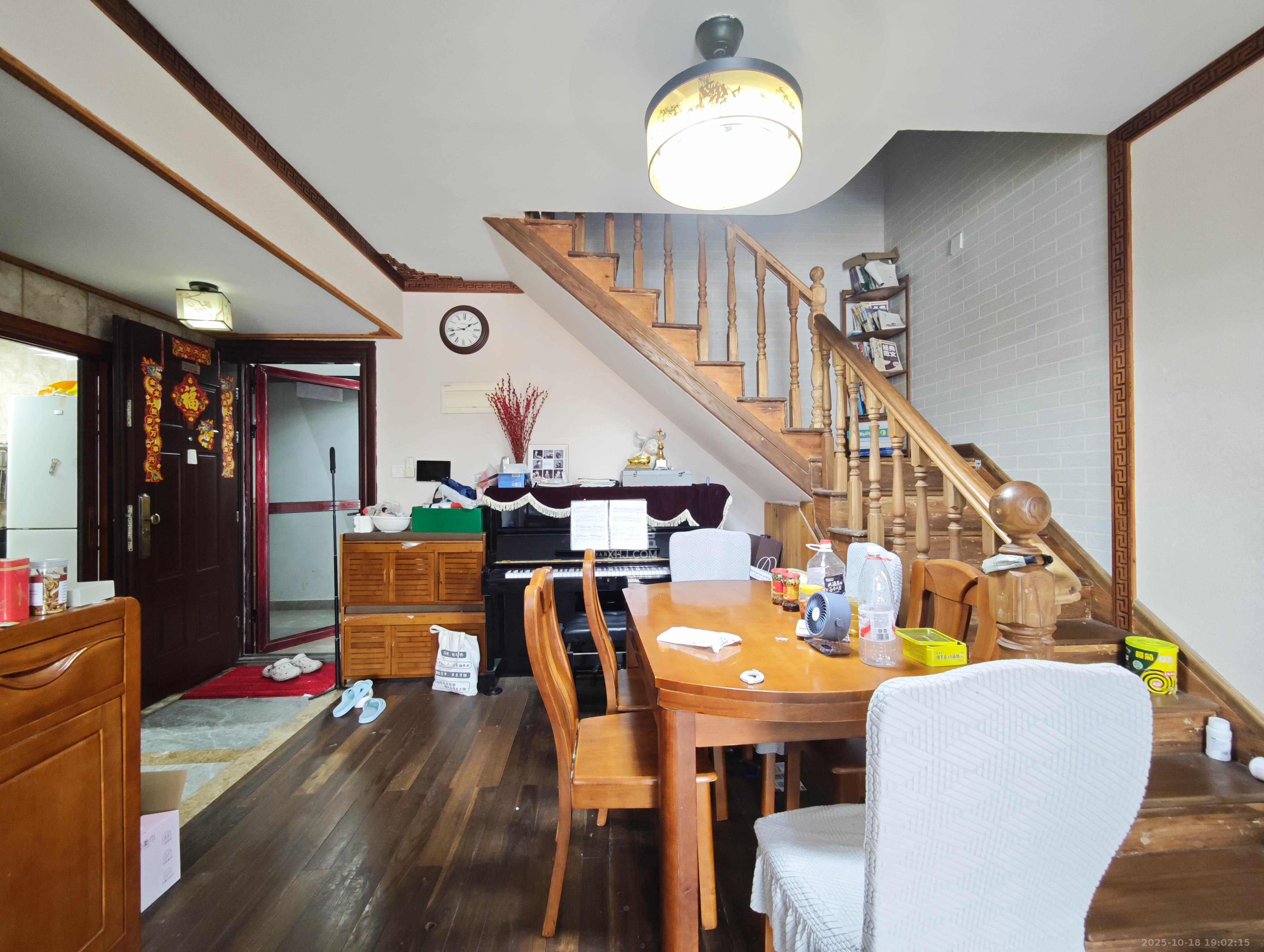 保利城(中航城国际社区、郡原美村) 4室2厅2卫 80.0万 保利城(中航城国际社区、郡原美村) 4室2厅2卫 80.0万其他