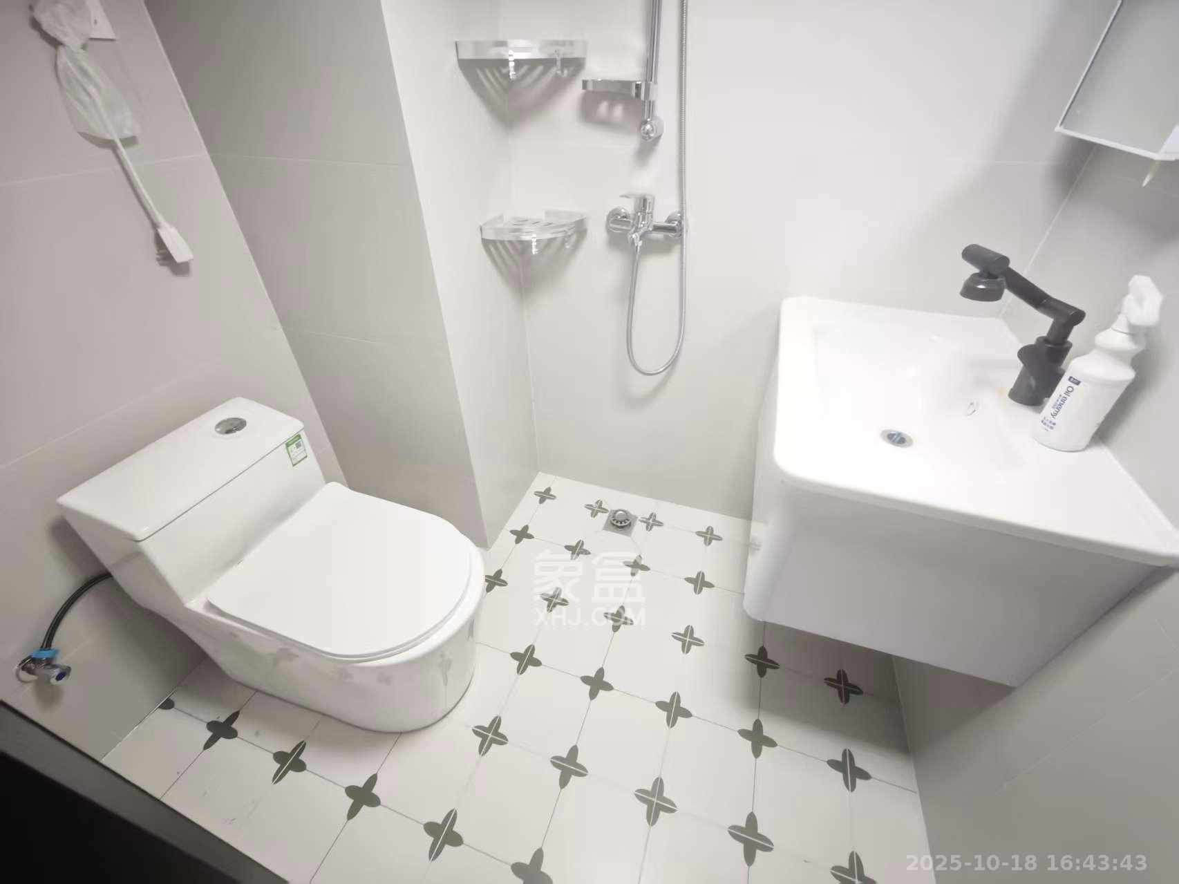 爱家当代境  1室1厅1卫    1300.0元/月 爱家当代境  1室1厅1卫    1300.0元/月室内图