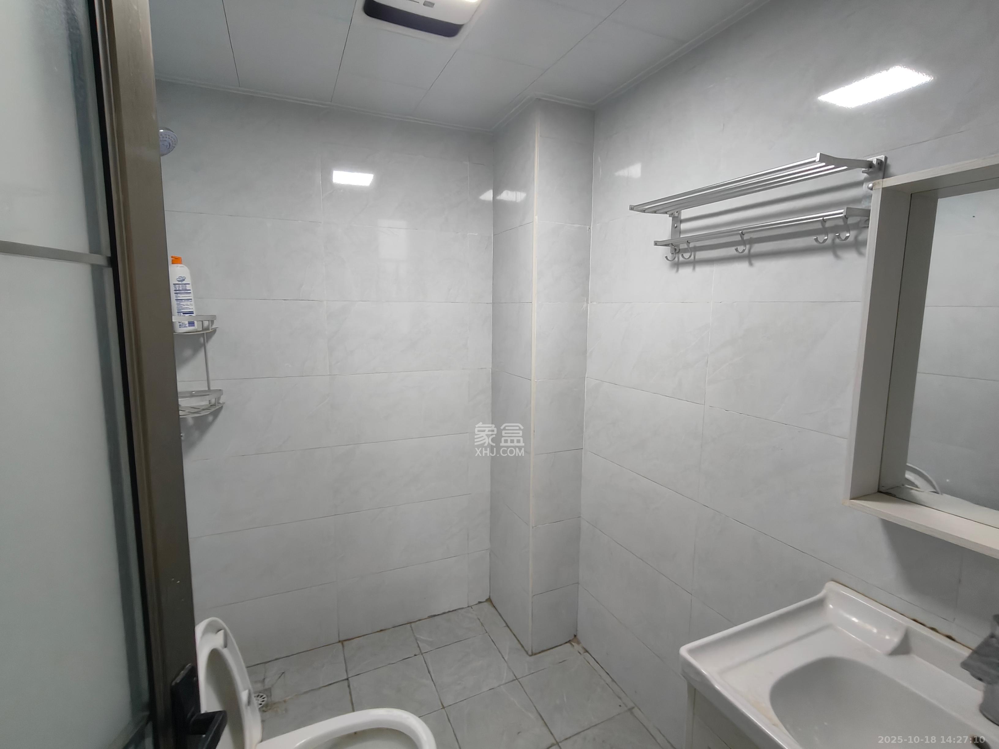 润和又一城  4室2厅2卫    2800.0元/月 润和又一城  4室2厅2卫    2800.0元/月室内图