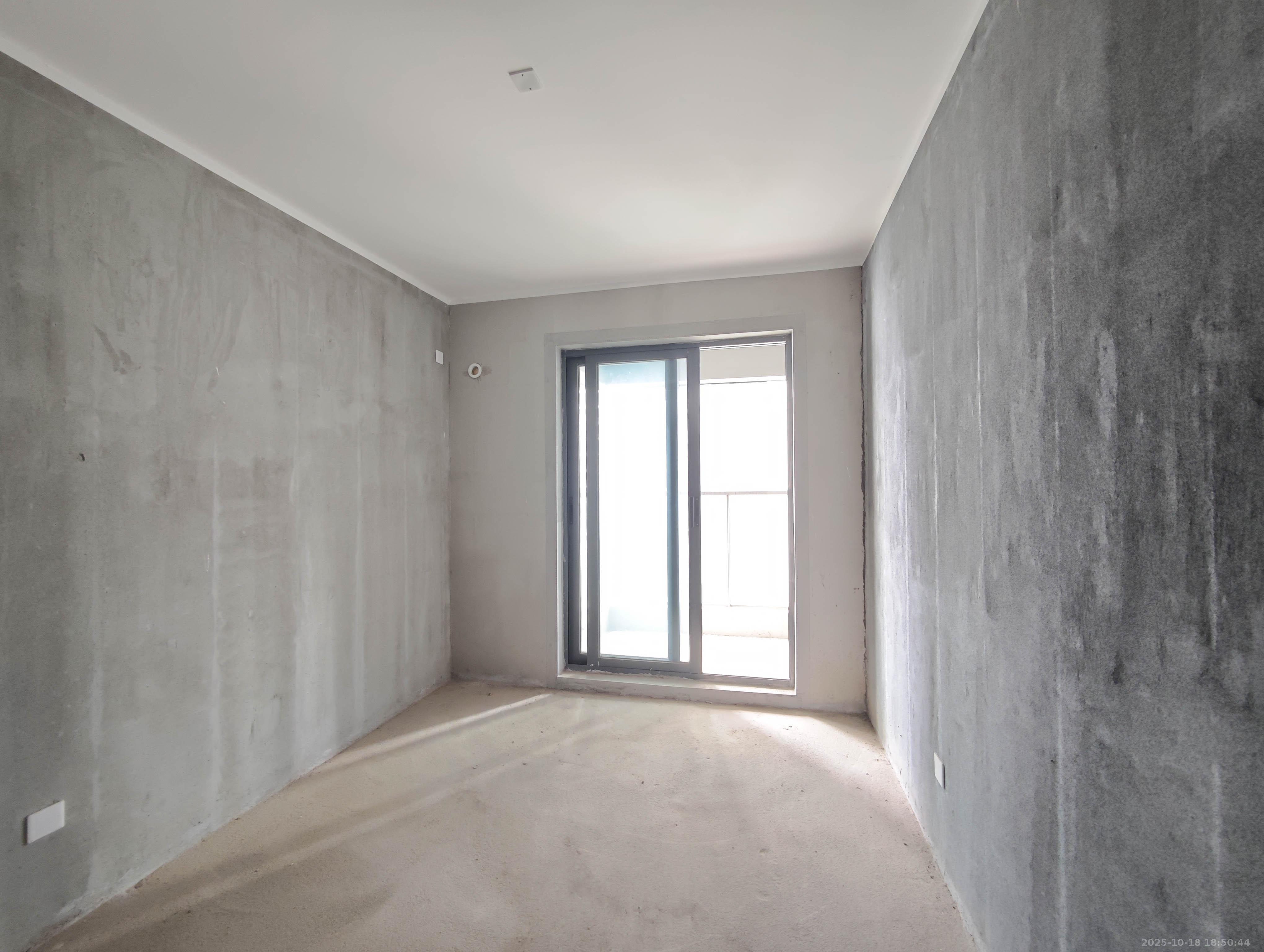 融创会展上东区  3室2厅1卫    79.9万卧室