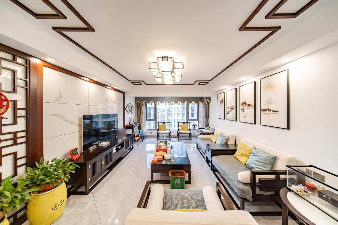 湘熙水郡(观澜海赋家园) 4室2厅2卫 180.0万 湘熙水郡(观澜海赋家园) 4室2厅2卫 180.0万客厅