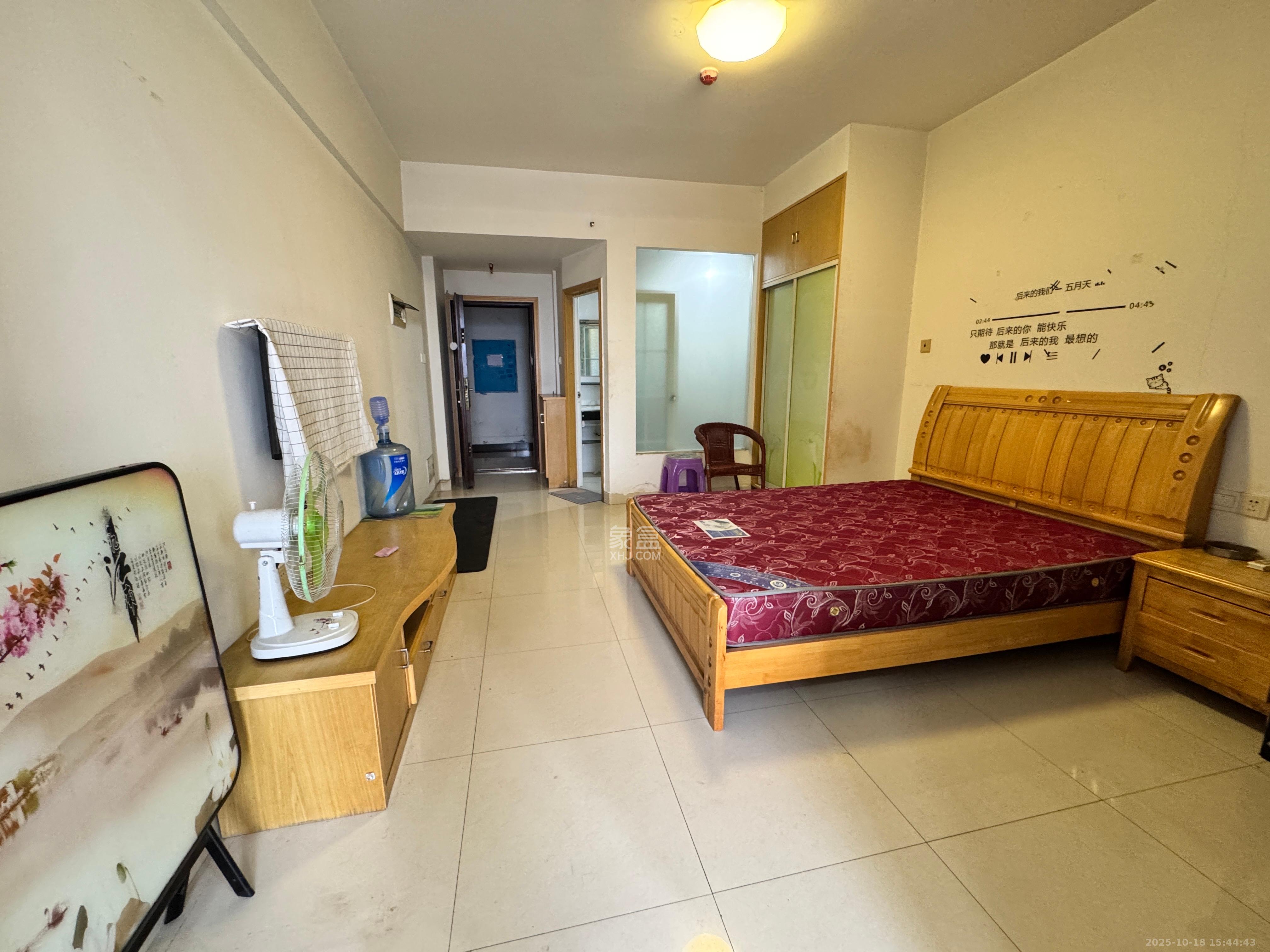 建鑫二期 1室0厅1卫 800.0元/月 建鑫二期 1室0厅1卫 800.0元/月室内图