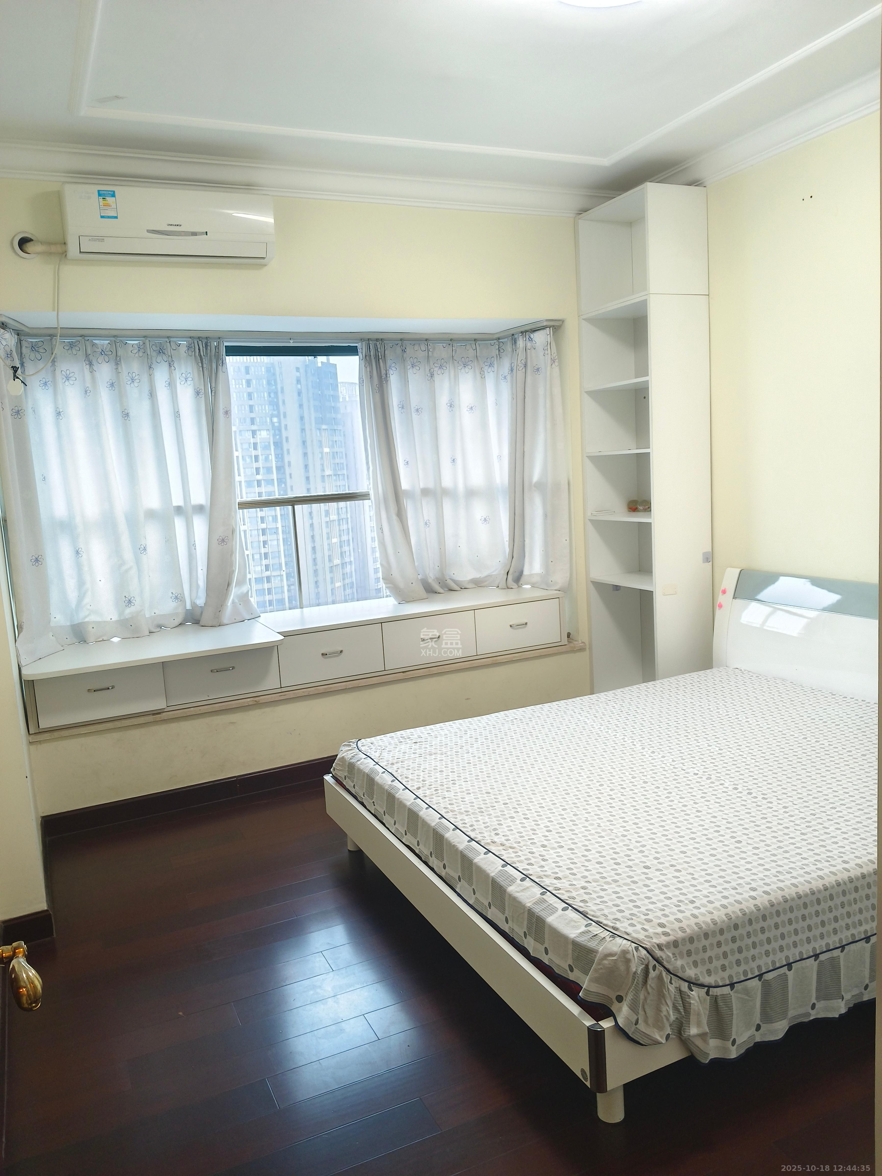 恒大雅苑  2室2厅1卫    2300.0元/月室内图