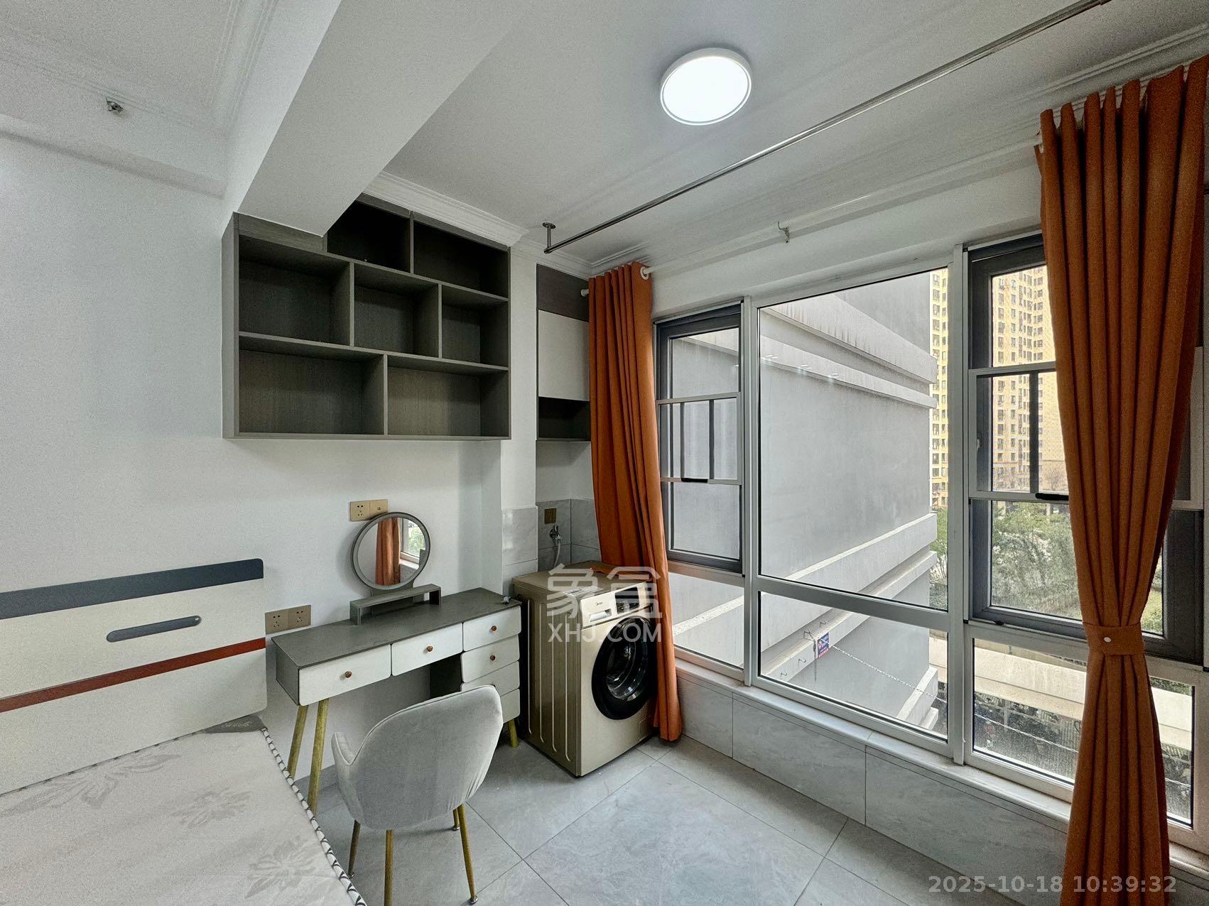 金地铂悦  1室1厅1卫    1200.0元/月