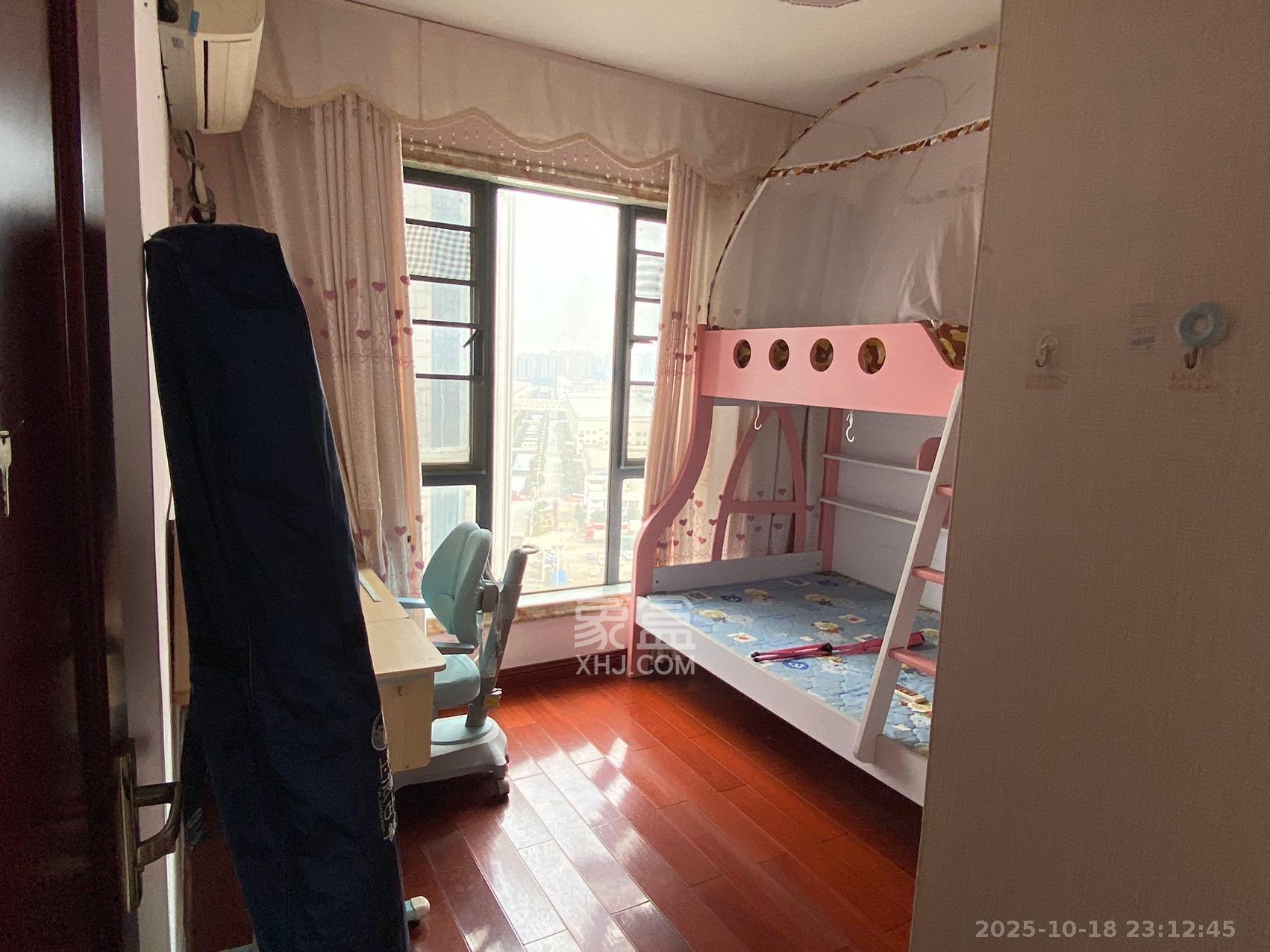 南庭城果  1室0厅0卫    3100.0元/月室内图