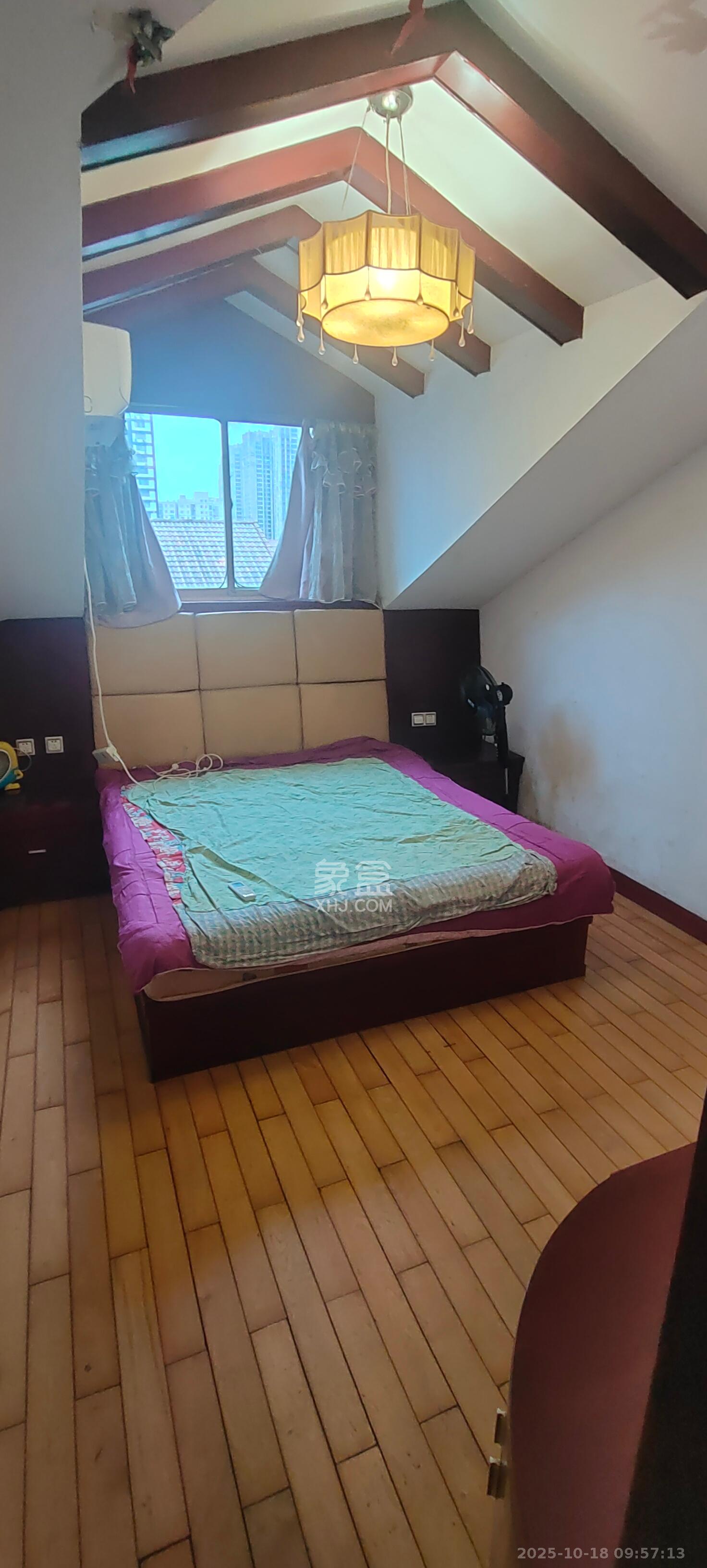 德政园  4室2厅2卫    1600.0元/月 德政园  4室2厅2卫    1600.0元/月室内图