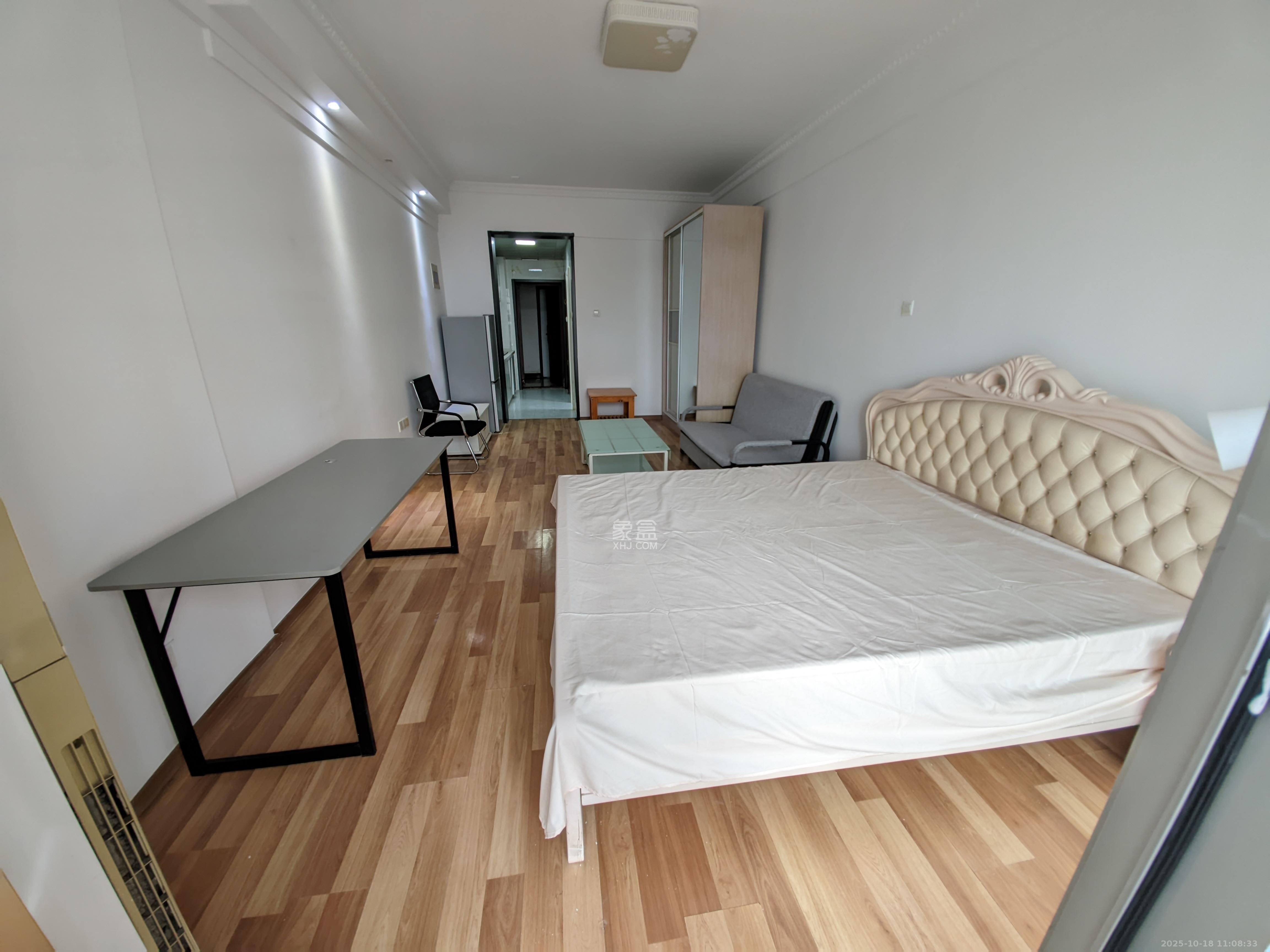 上河国际A座  1室1厅1卫    1900.0元/月室内图