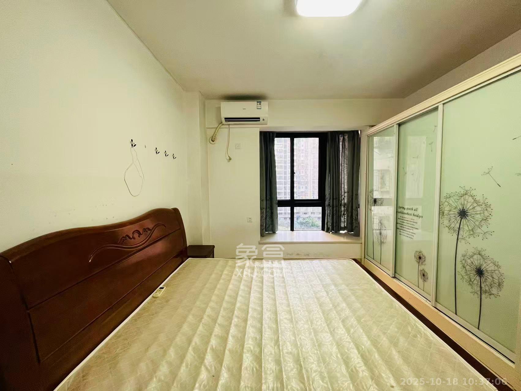 浏阳河畔家园  3室1厅1卫    2700.0元/月室内图