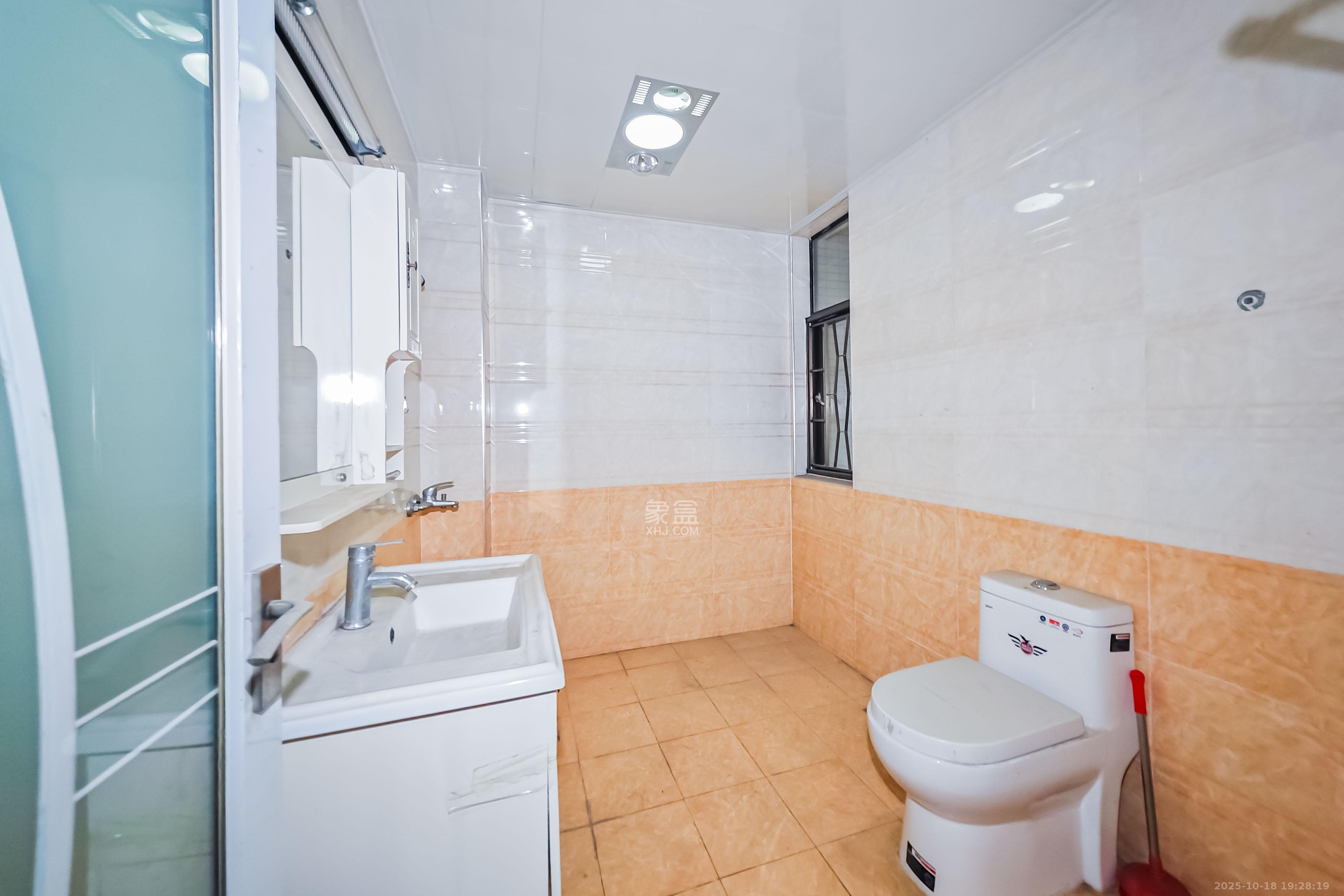 湘核佳苑  4室2厅2卫    88.0万 湘核佳苑  4室2厅2卫    88.0万其他