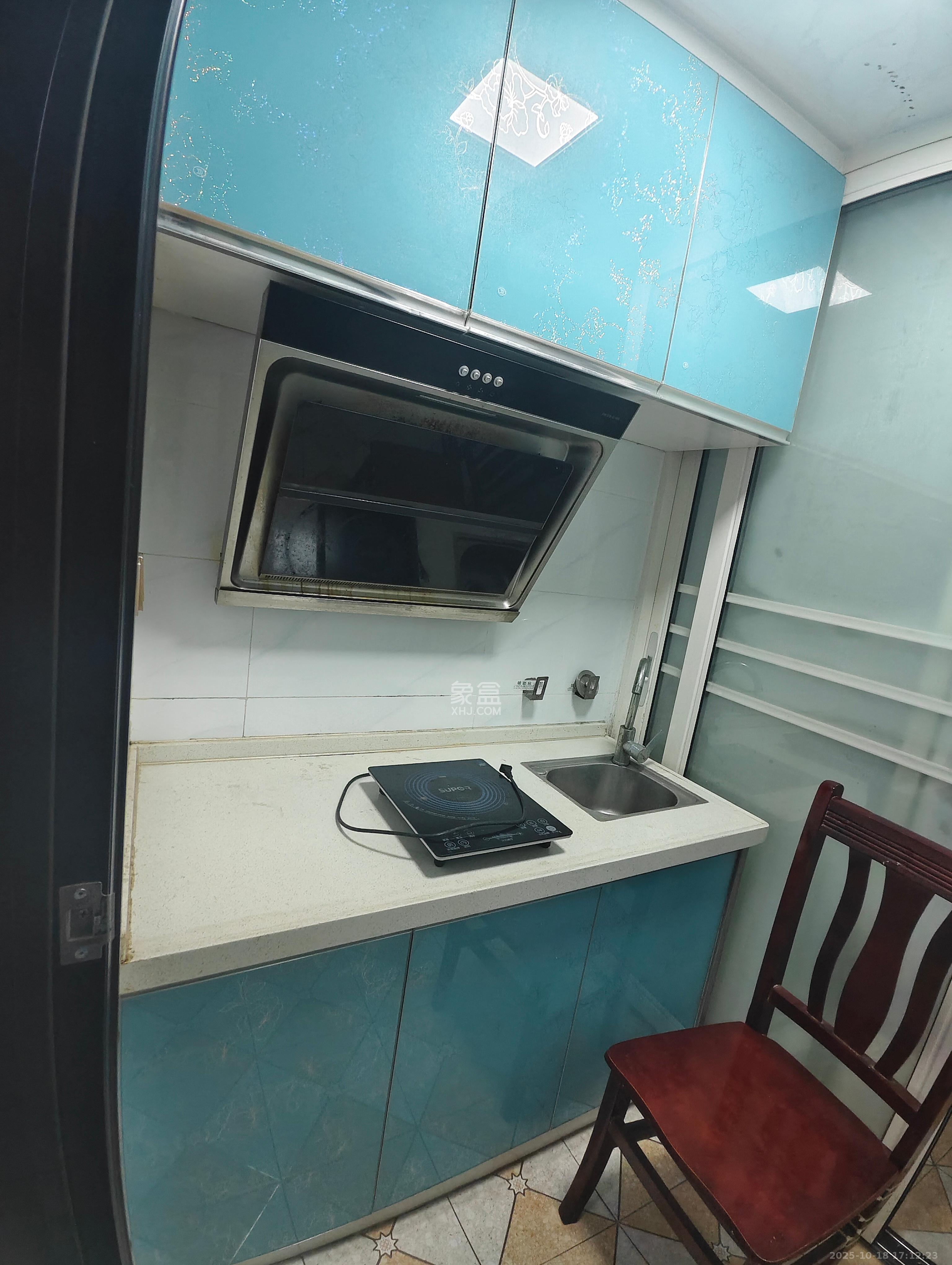 和康园小区  1室1厅1卫    1200.0元/月室内图