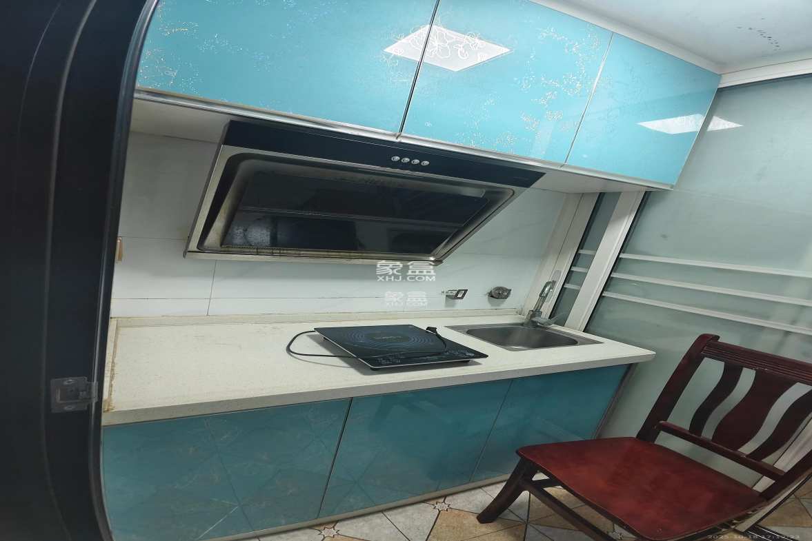 和康园小区  1室1厅1卫    1200.0元/月 和康园小区  1室1厅1卫    1200.0元/月室内图