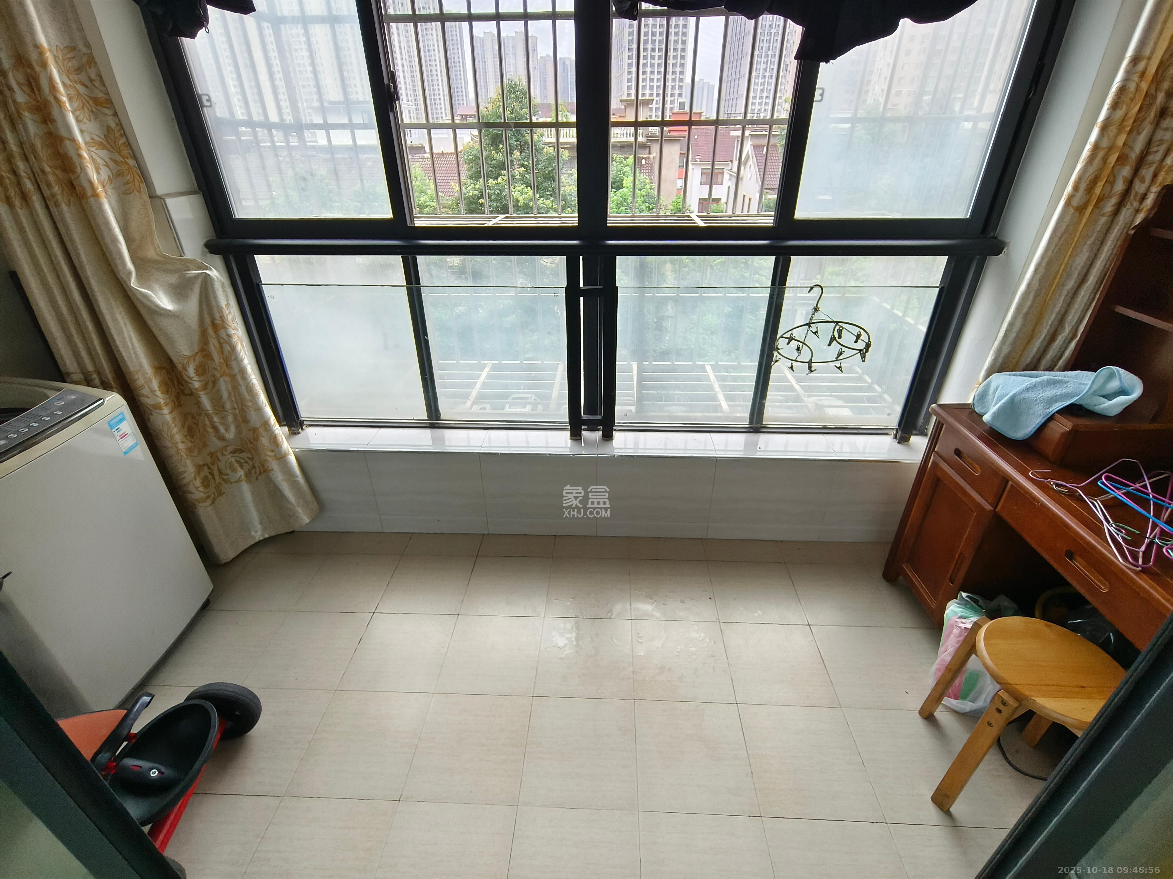 勤诚达新界  2室2厅2卫    1600.0元/月室内图