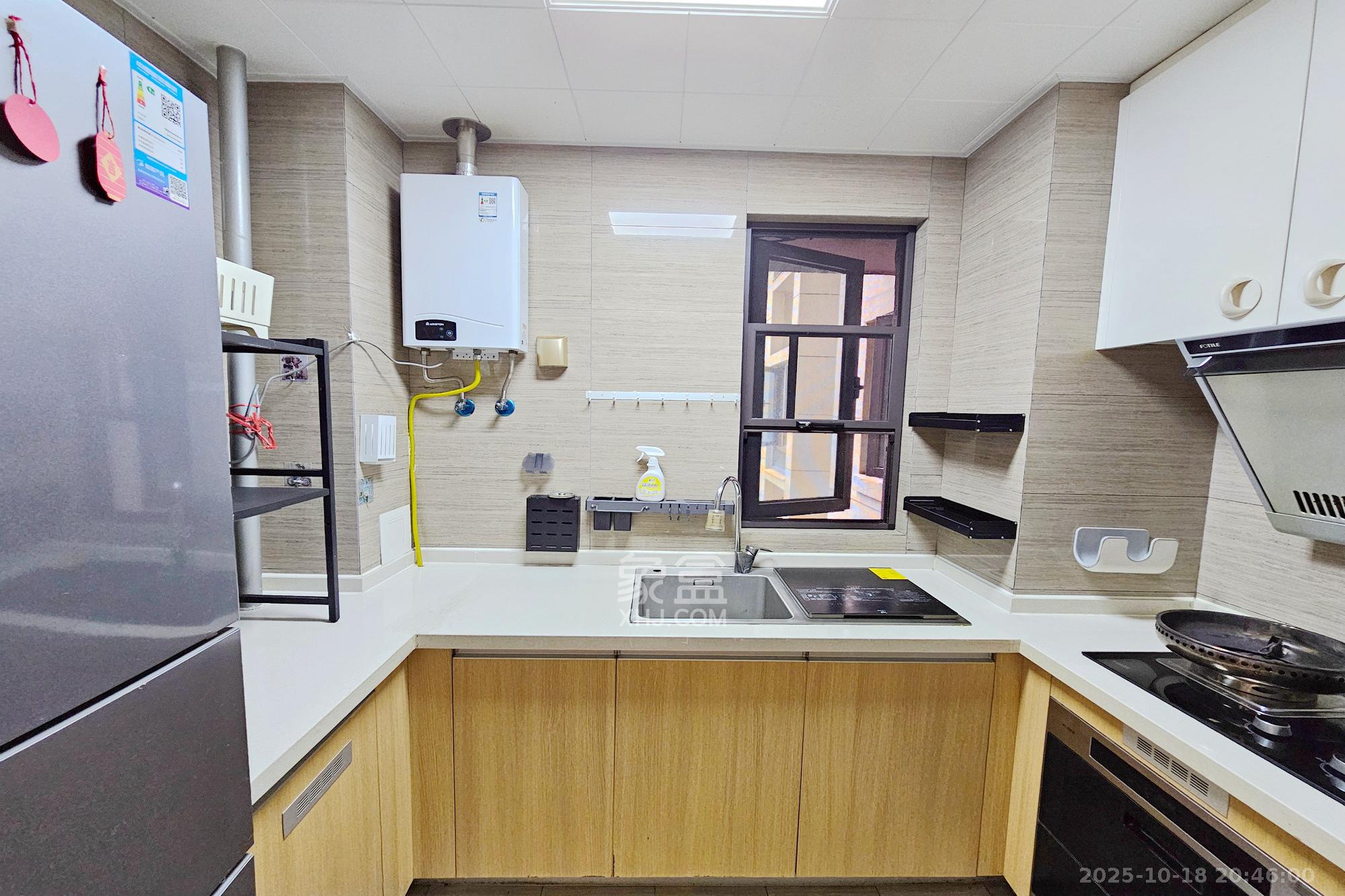 阳光城尚东湾蓝莓苑  2室2厅1卫    59.8万其他