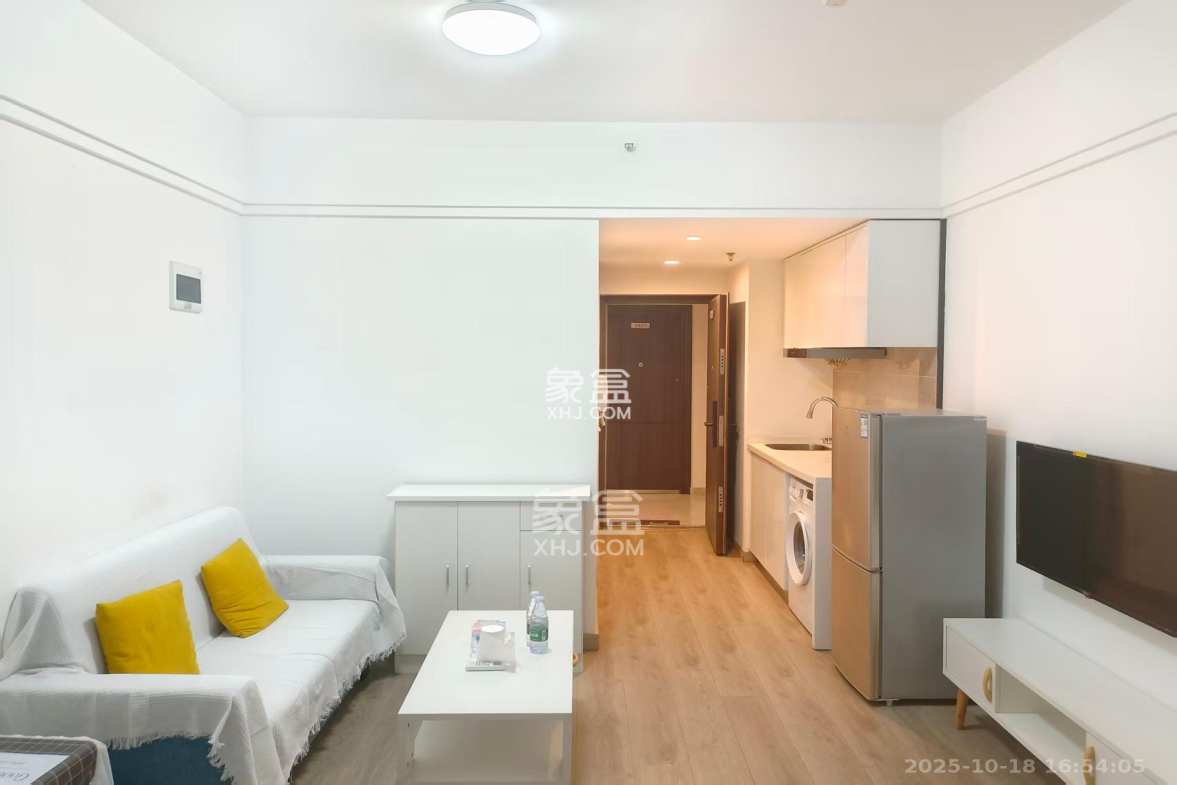 新城和樾(新城和樾公馆)  1室1厅1卫    1100.0元/月 新城和樾(新城和樾公馆)  1室1厅1卫    1100.0元/月室内图