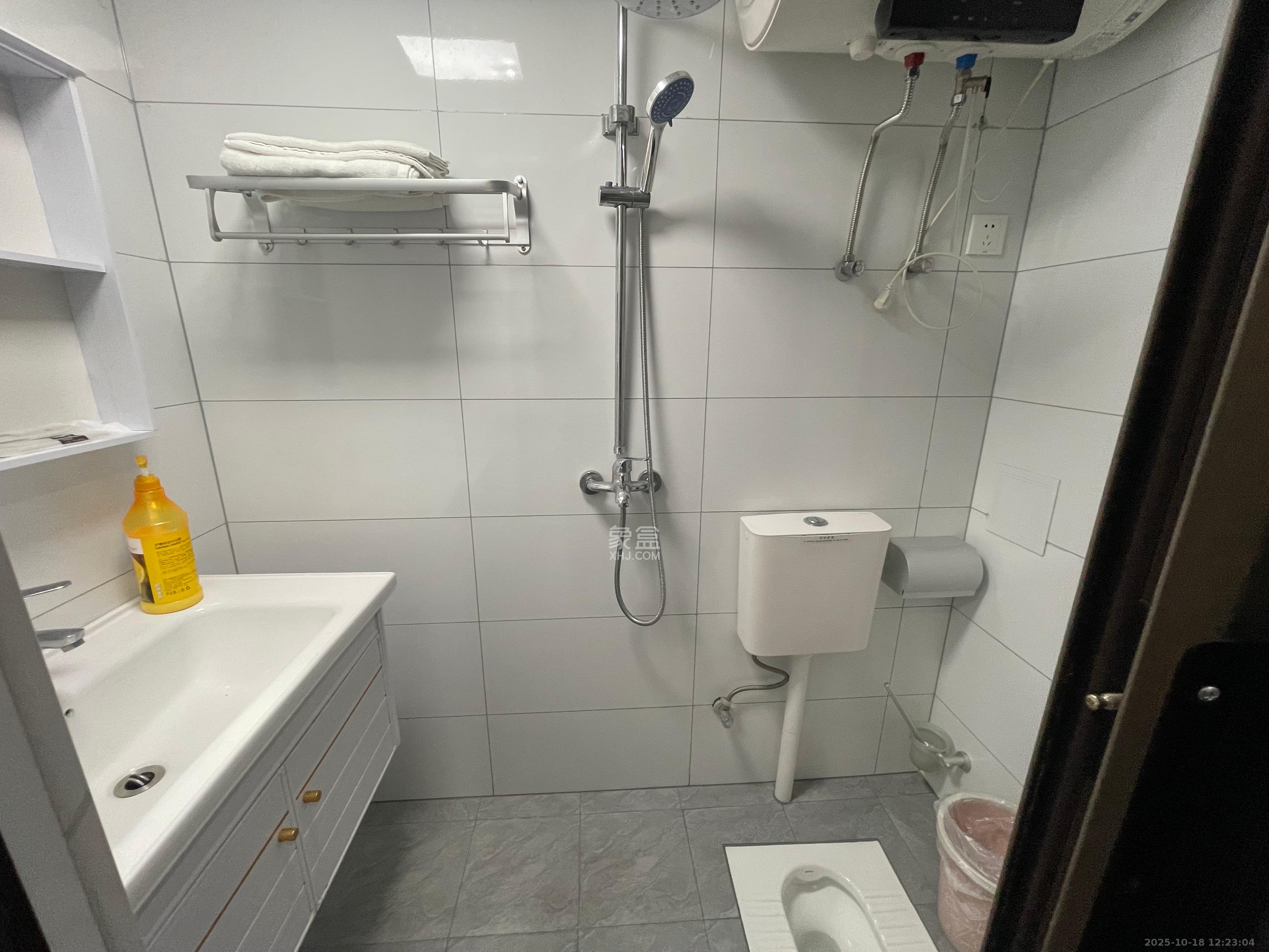 万科金色梦想D区  1室1厅1卫    1100.0元/月室内图