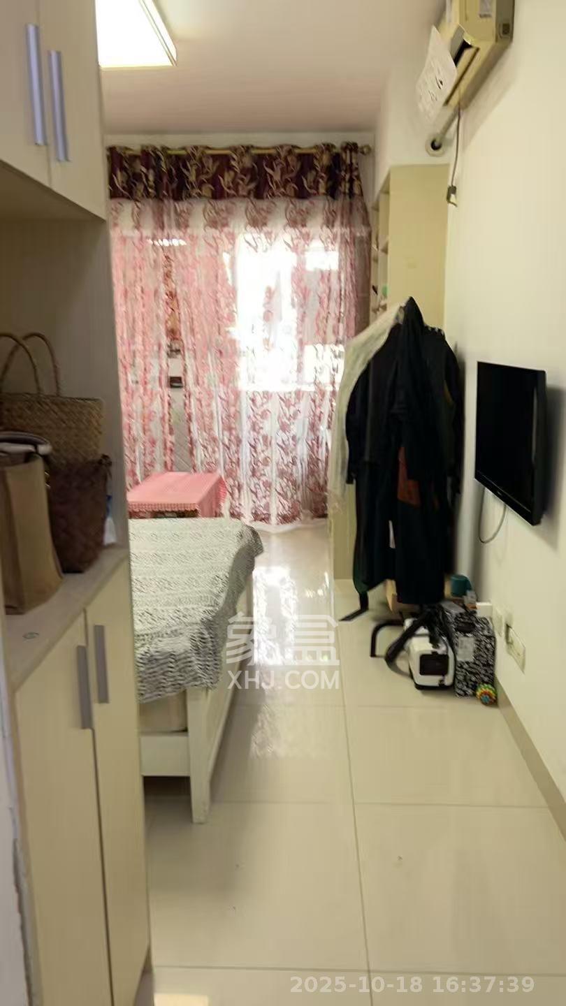 观园国际公寓  1室1厅1卫    1500.0元/月室内图