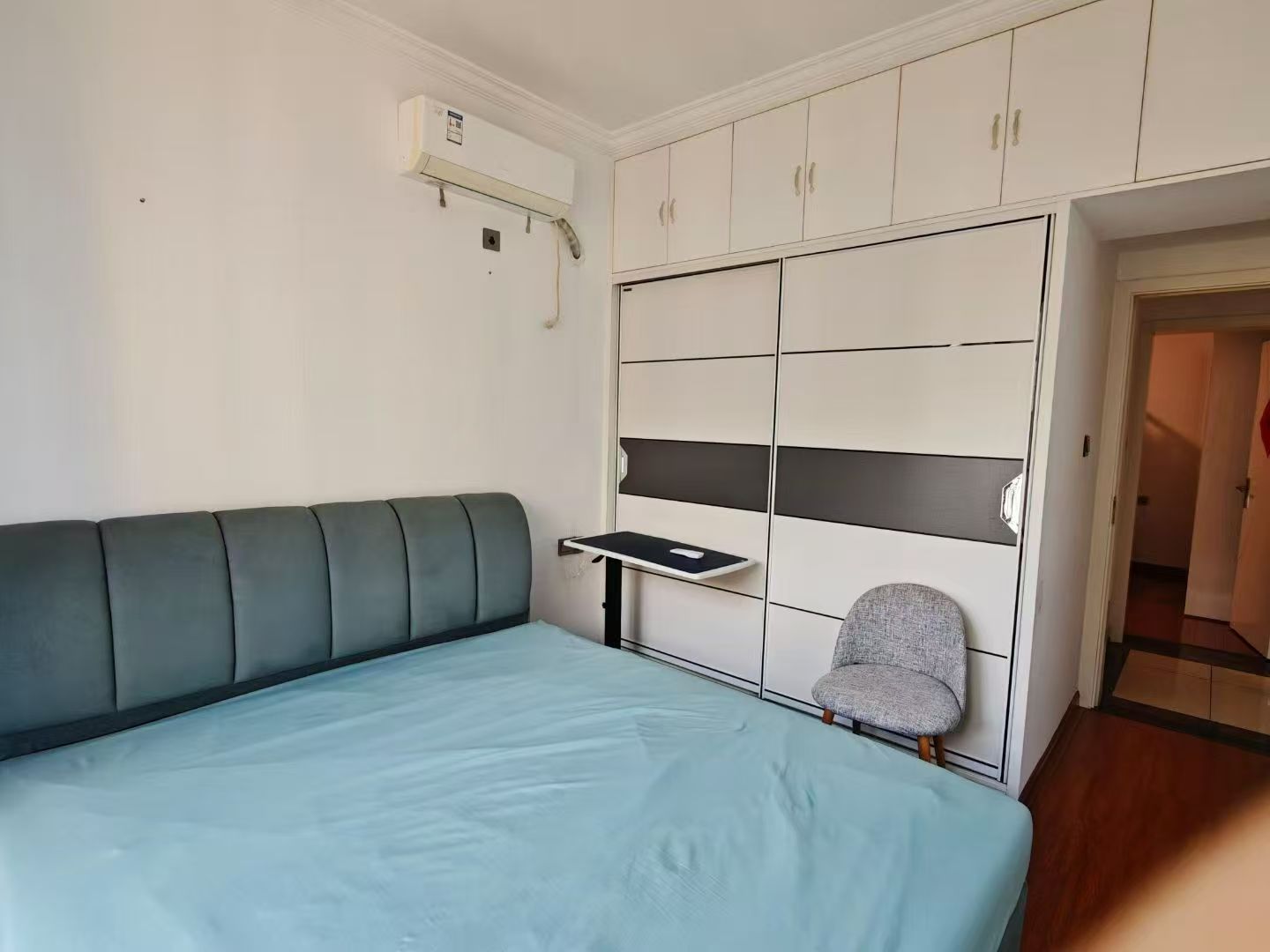 中泰财富湘江  2室2厅1卫    48.0万室内图