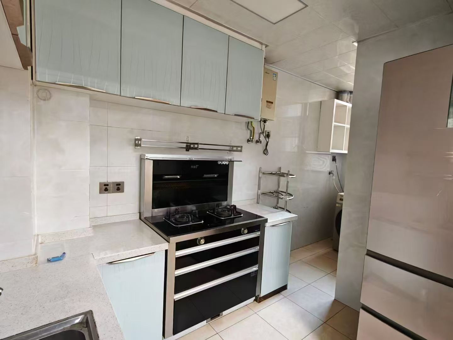 中泰财富湘江  2室2厅1卫    48.0万室内图