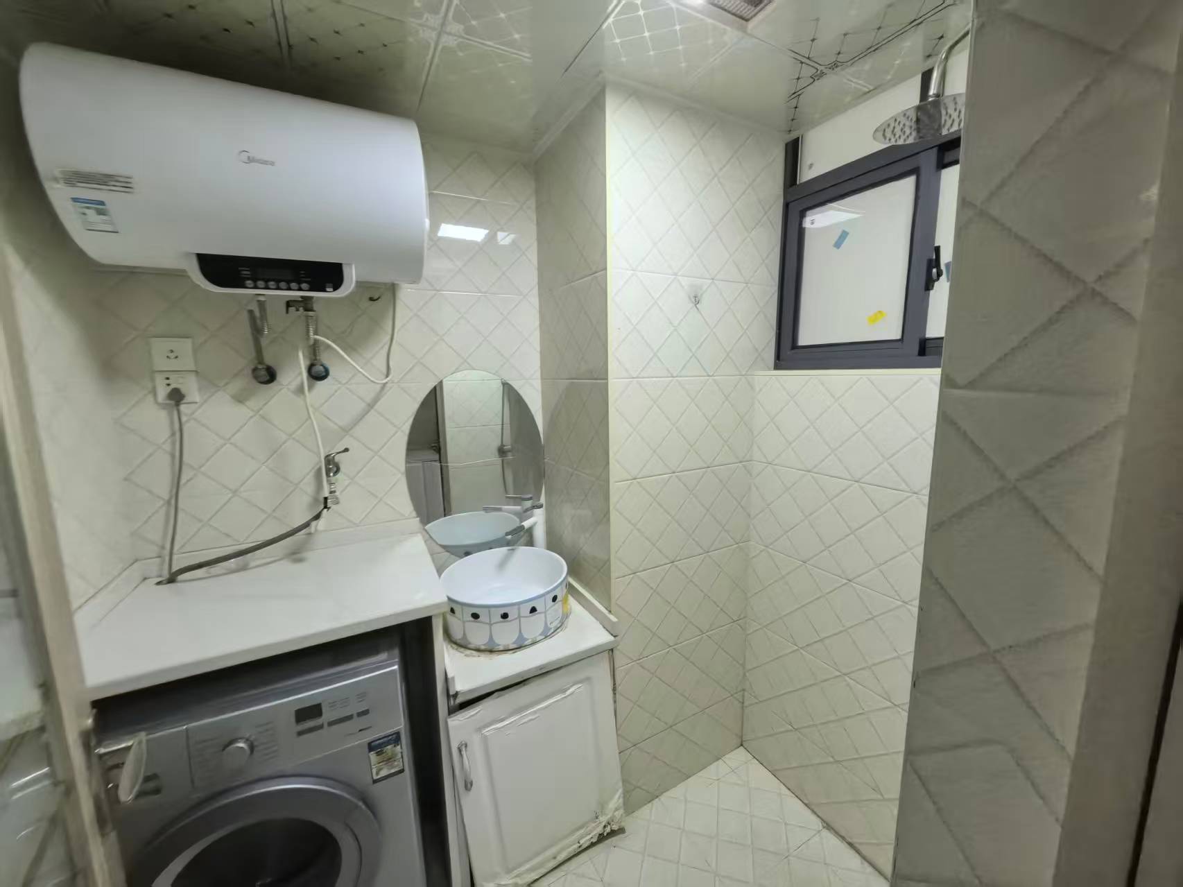 新桂公馆 1室1厅1卫 10.8万 新桂公馆 1室1厅1卫 10.8万室内图