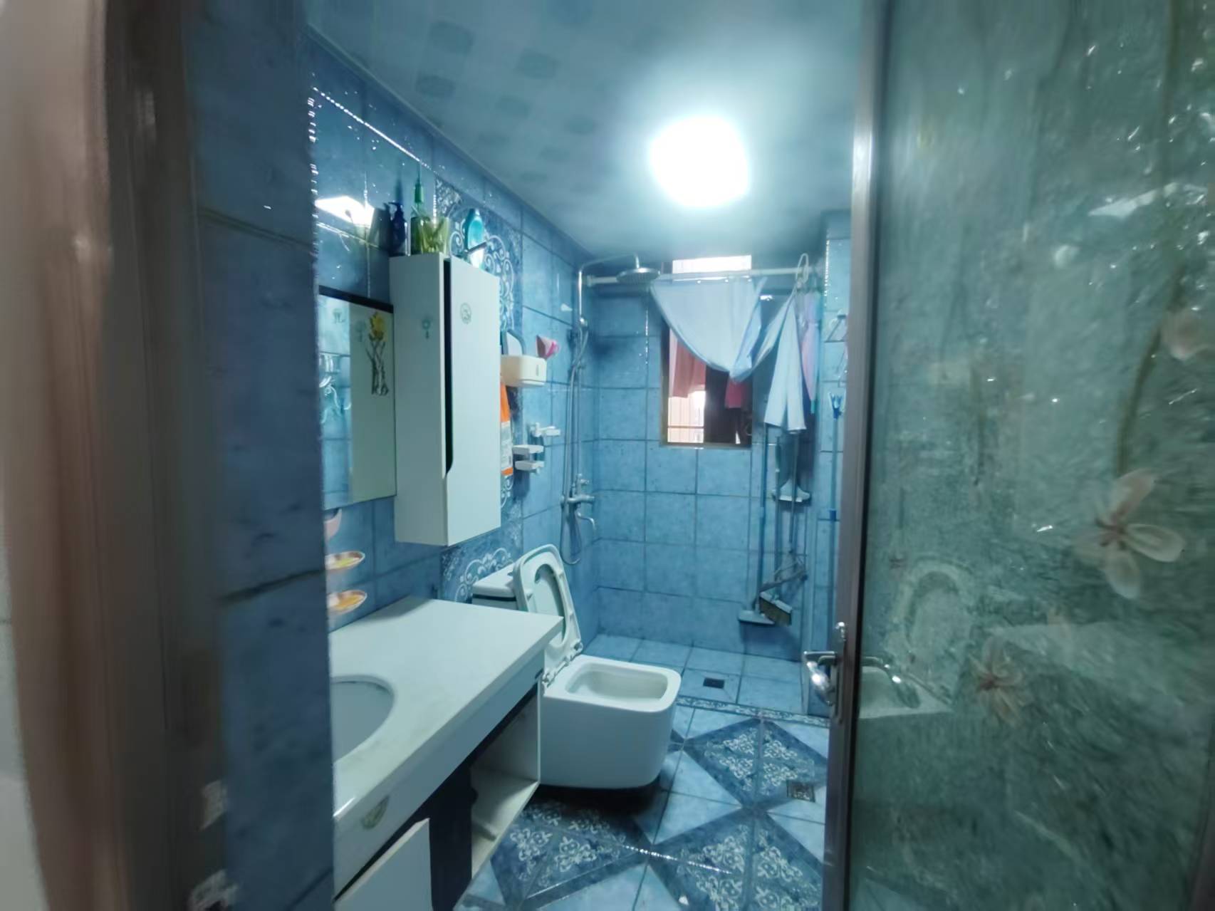 奥园广场 4室2厅2卫 74.5万 奥园广场 4室2厅2卫 74.5万室内图