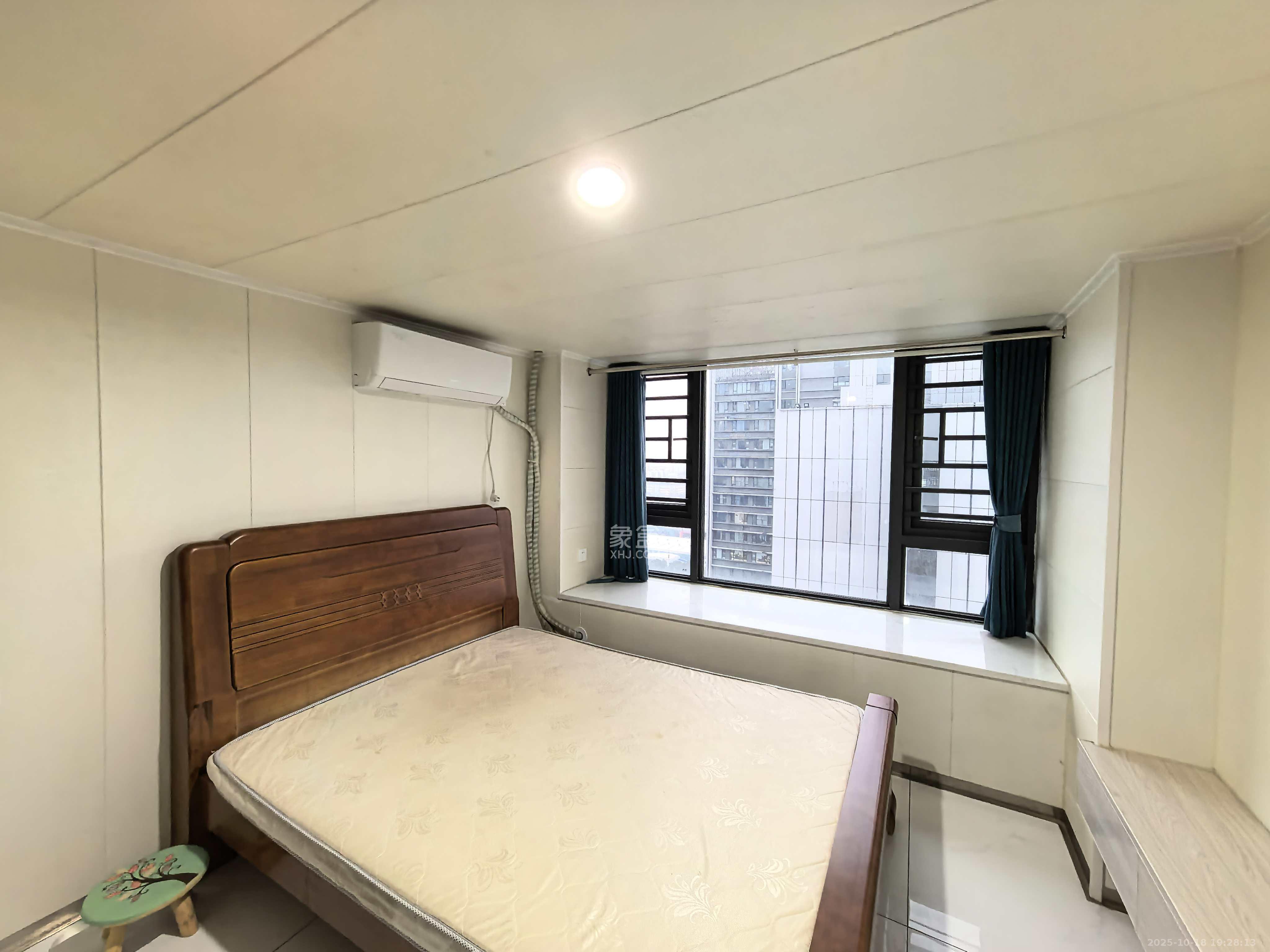 龙湖湘江星座(祺鑫星座公寓)  1室1厅1卫    1200.0元/月 龙湖湘江星座(祺鑫星座公寓)  1室1厅1卫    1200.0元/月室内图