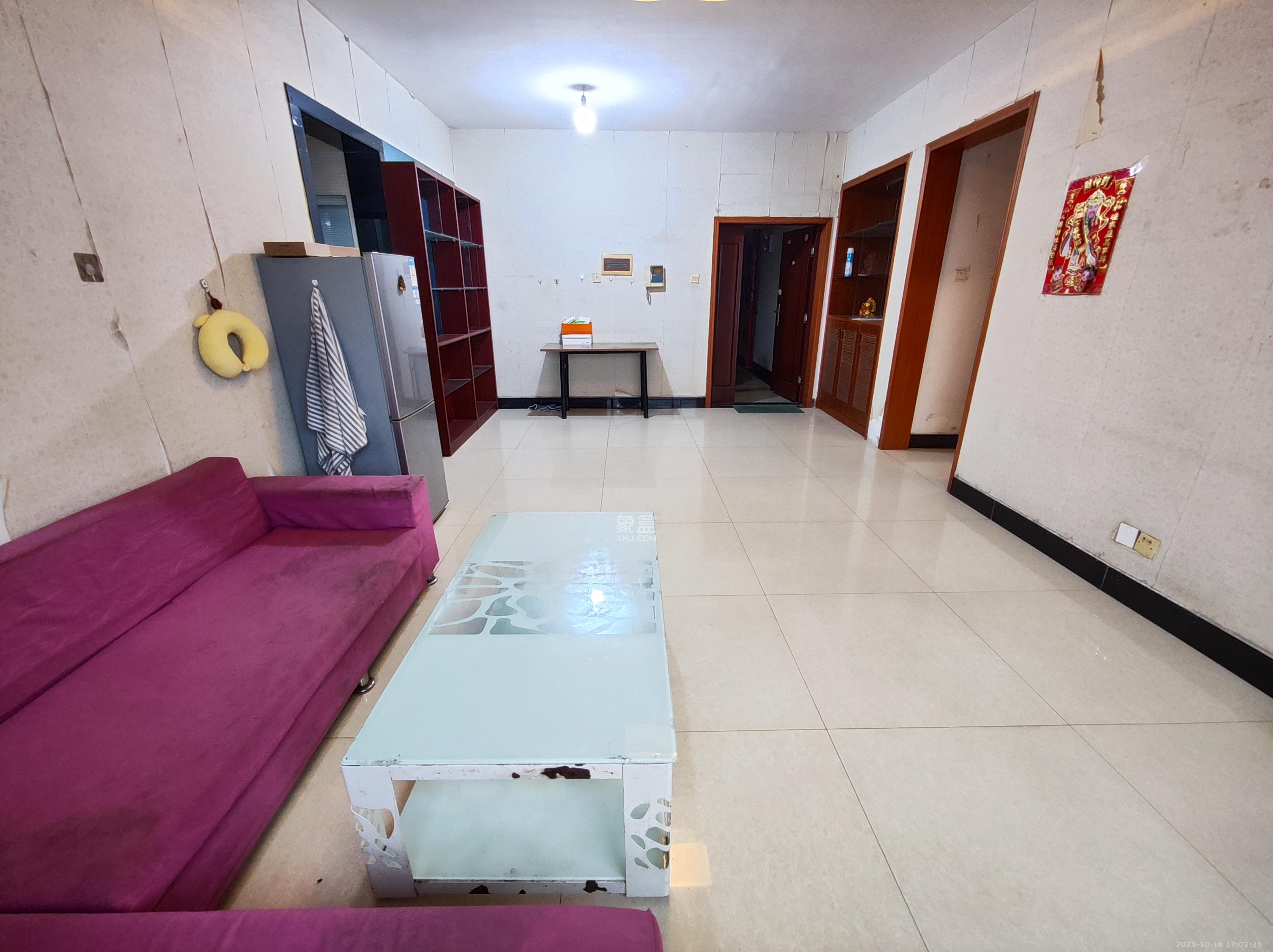 上河国际B座  2室1厅1卫    1900.0元/月 上河国际B座  2室1厅1卫    1900.0元/月