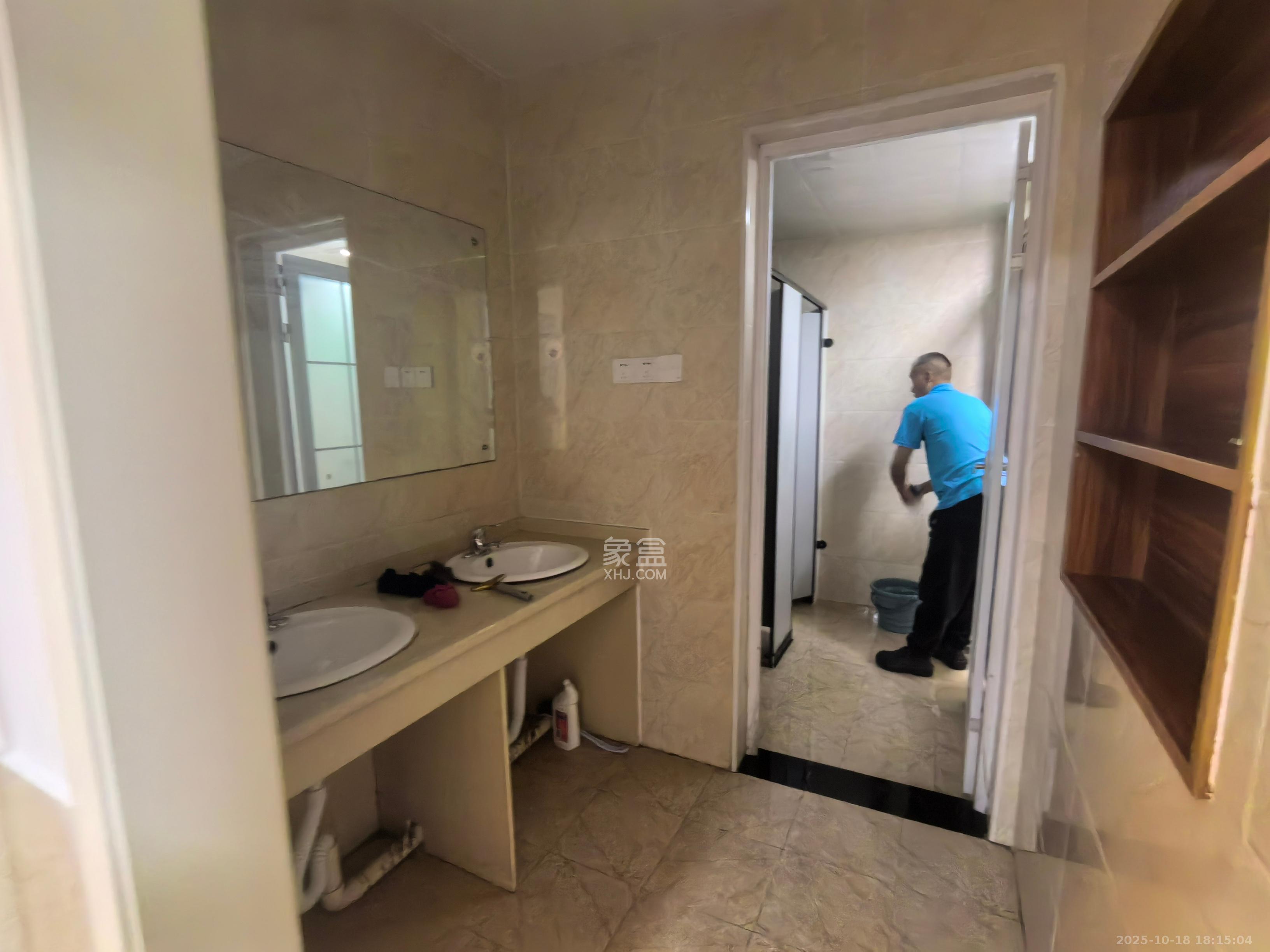 佛奥康桥水岸 2室2厅1卫 1600.0元/月 佛奥康桥水岸 2室2厅1卫 1600.0元/月室内图