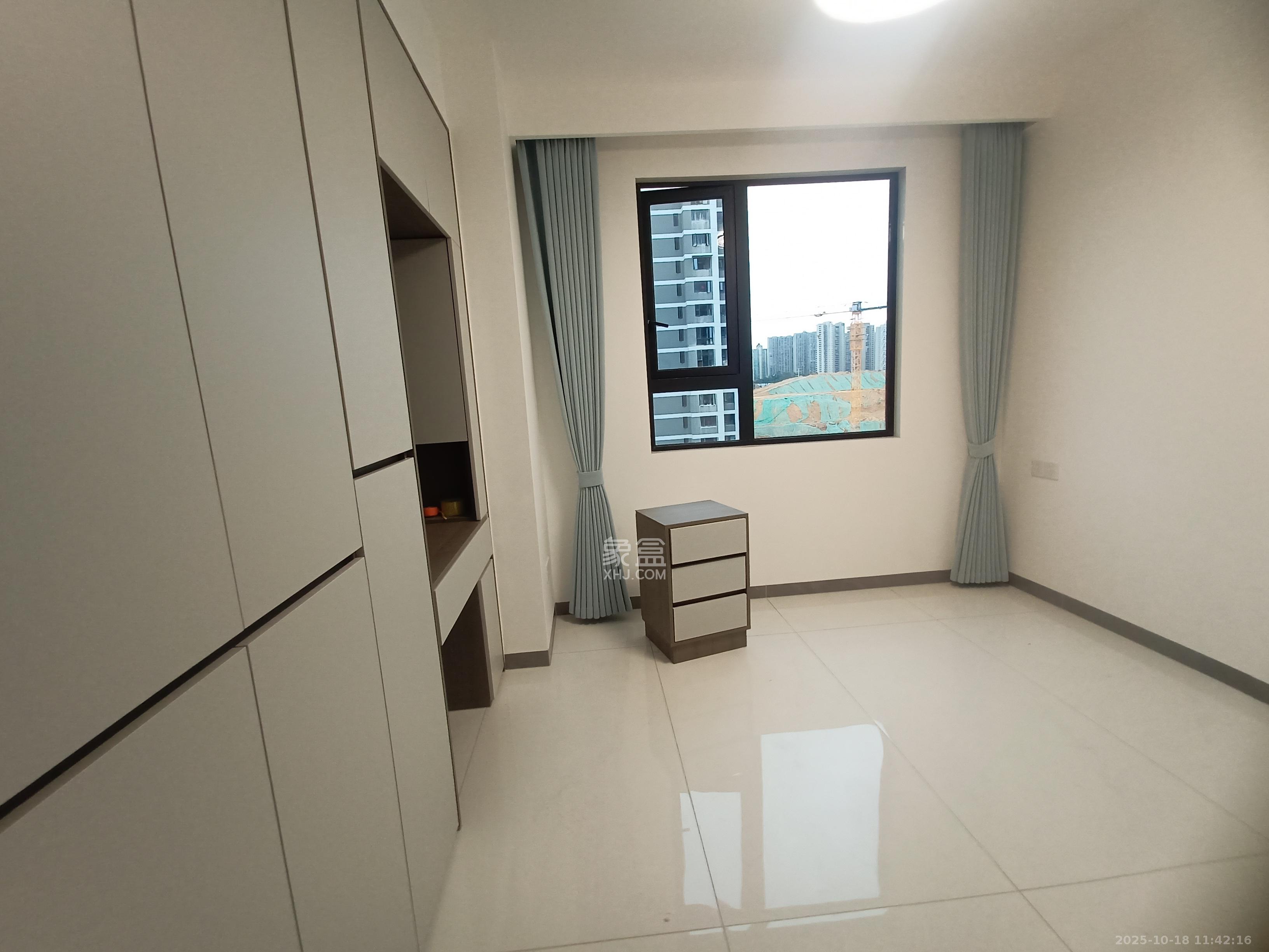 谷山景苑  3室2厅2卫    2600.0元/月 谷山景苑  3室2厅2卫    2600.0元/月室内图