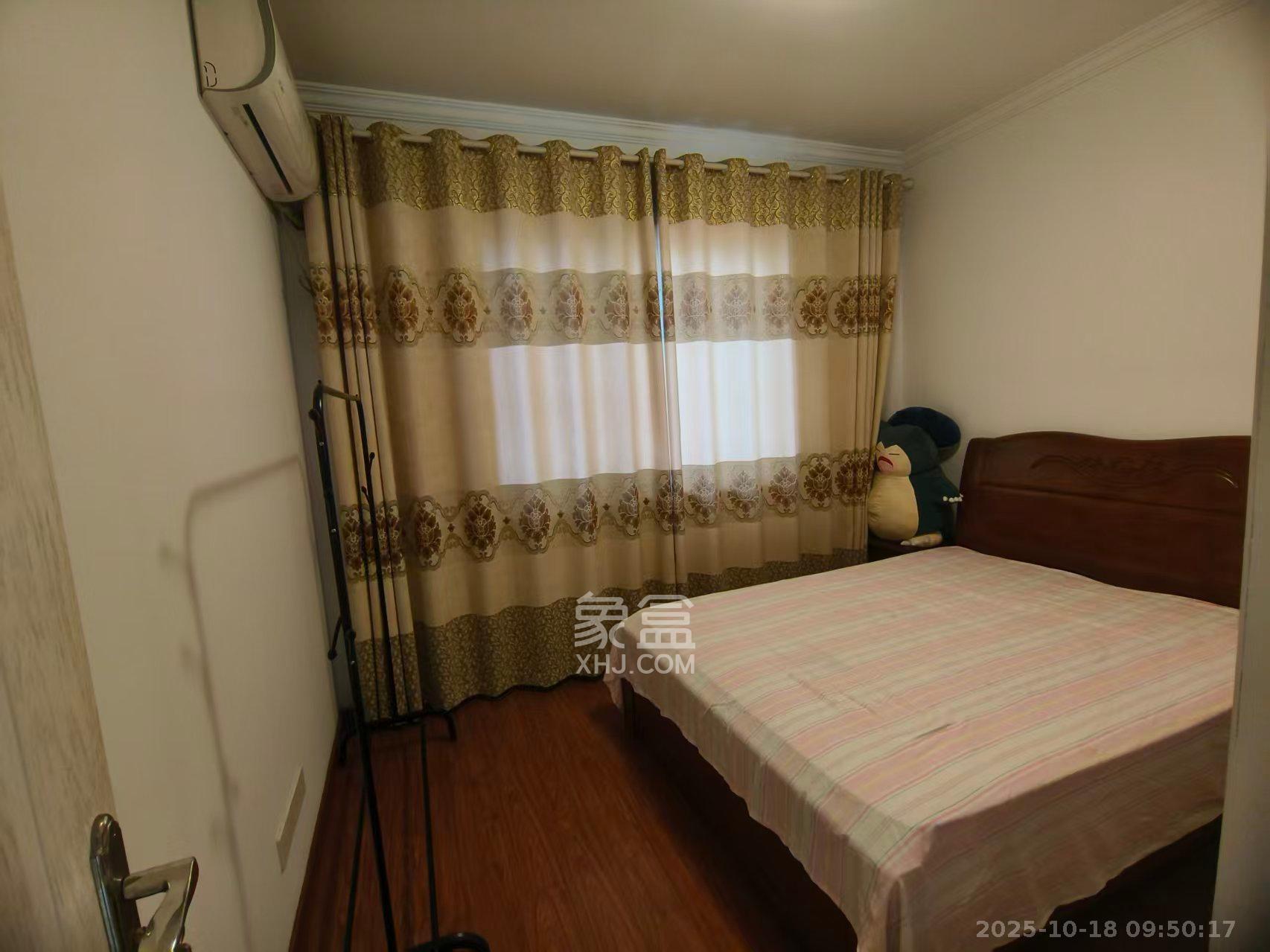 洋湖时代  3室2厅1卫    2400.0元/月 洋湖时代  3室2厅1卫    2400.0元/月室内图