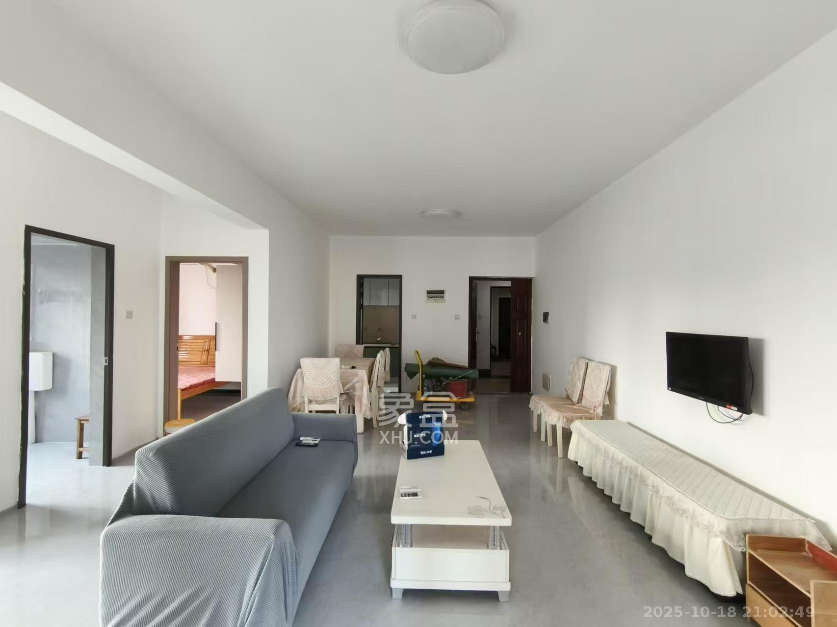 湘域熙岸  2室0厅0卫    2600.0元/月