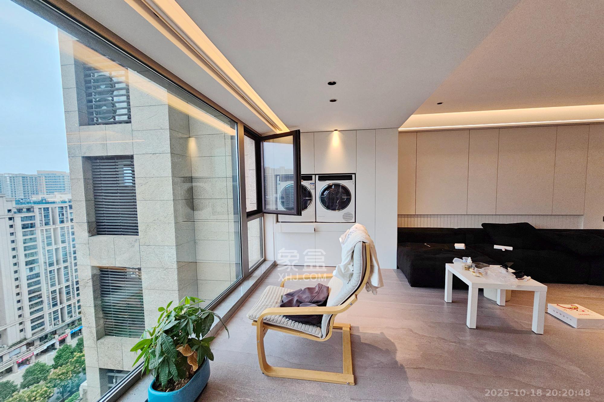 明昇壹城(明昇时代广场)二期  4室2厅2卫    258.0万 明昇壹城(明昇时代广场)二期  4室2厅2卫    258.0万其他