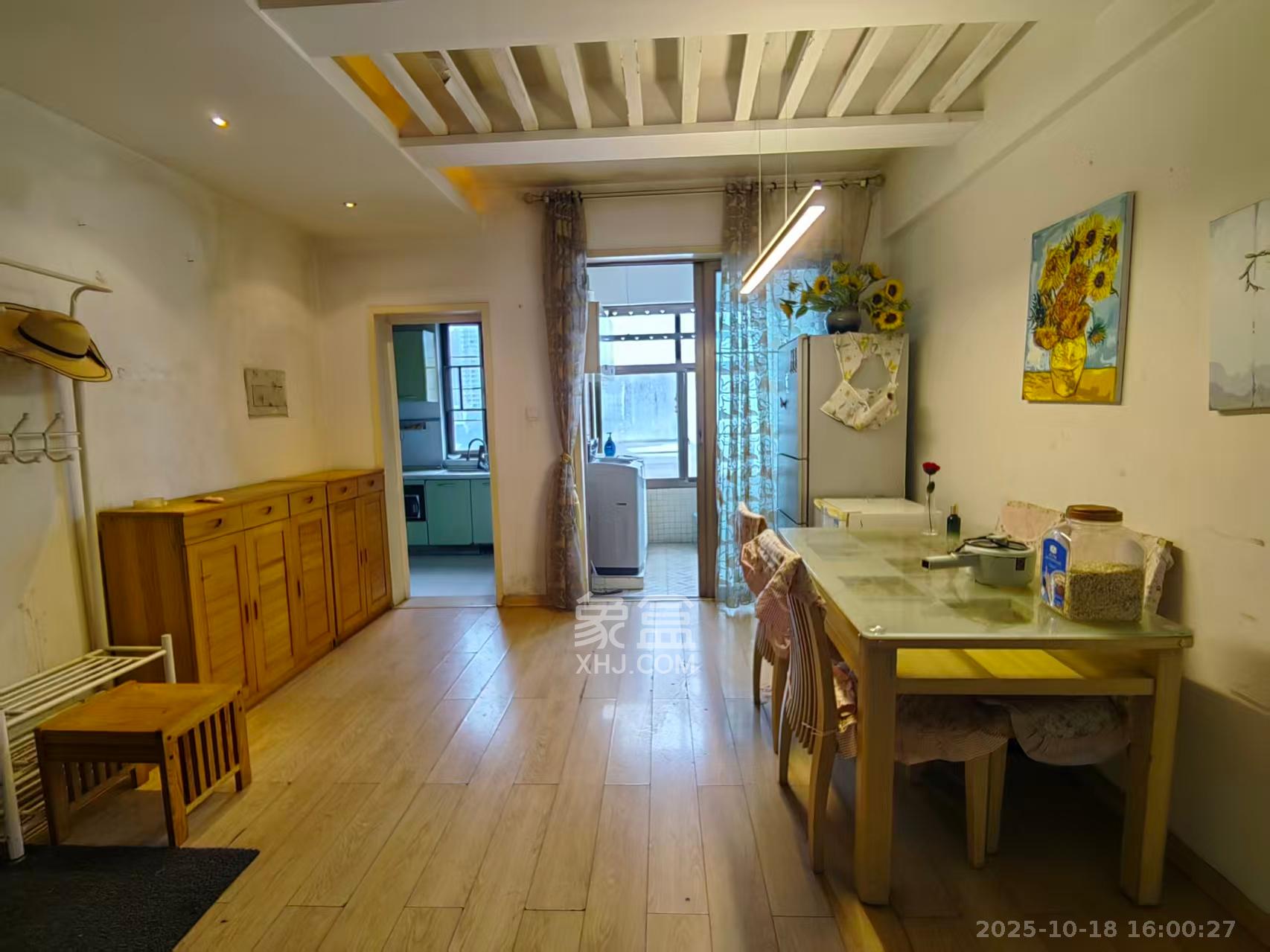 长沙玫瑰园  3室2厅2卫    1700.0元/月 长沙玫瑰园  3室2厅2卫    1700.0元/月