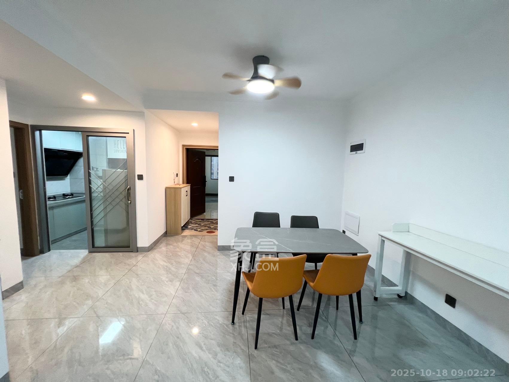 东合新苑 2室2厅1卫 2100.0元/月 东合新苑 2室2厅1卫 2100.0元/月室内图