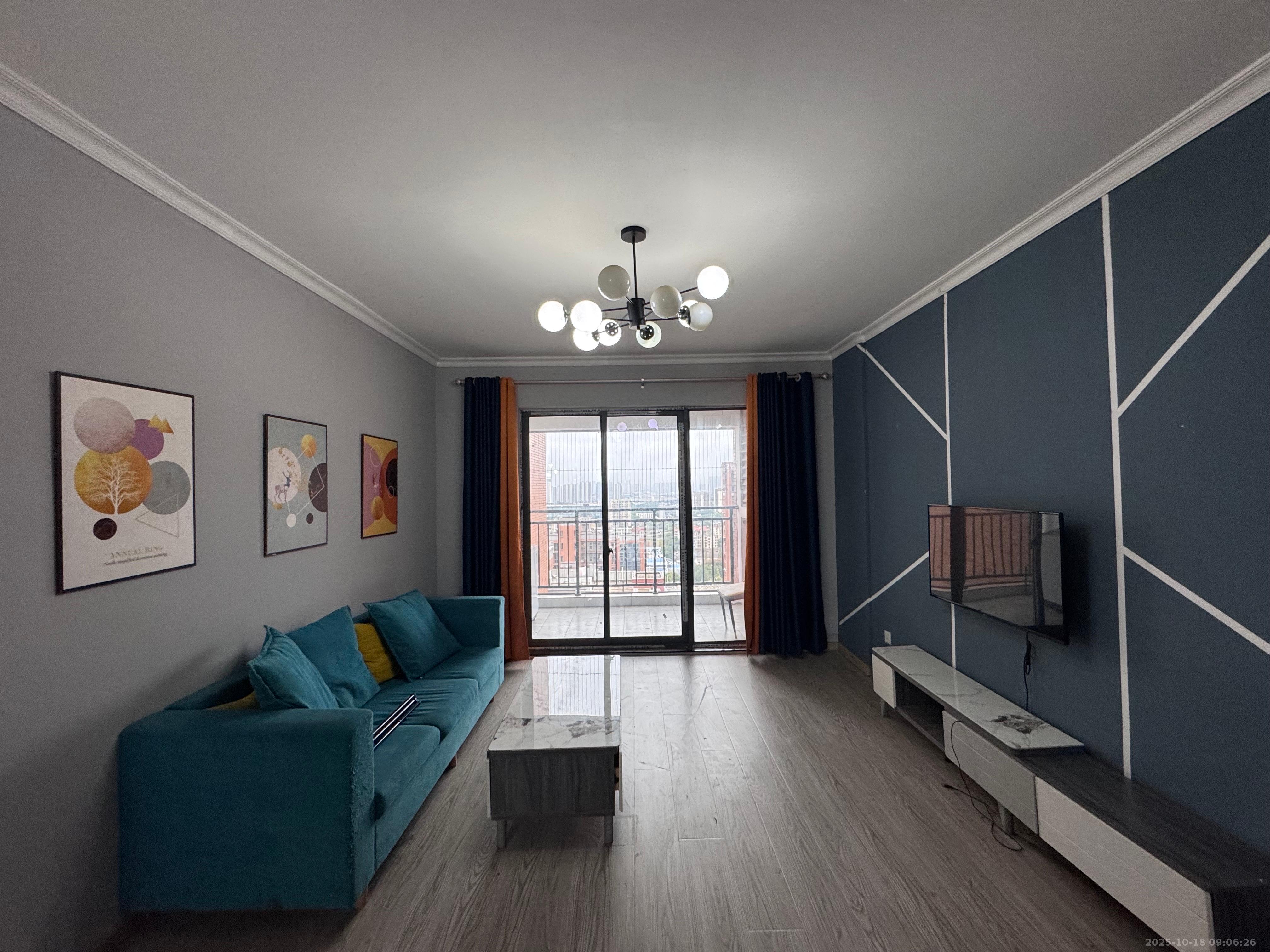 东业上城嘉苑（晟悦国际）  4室2厅2卫    2400.0元/月