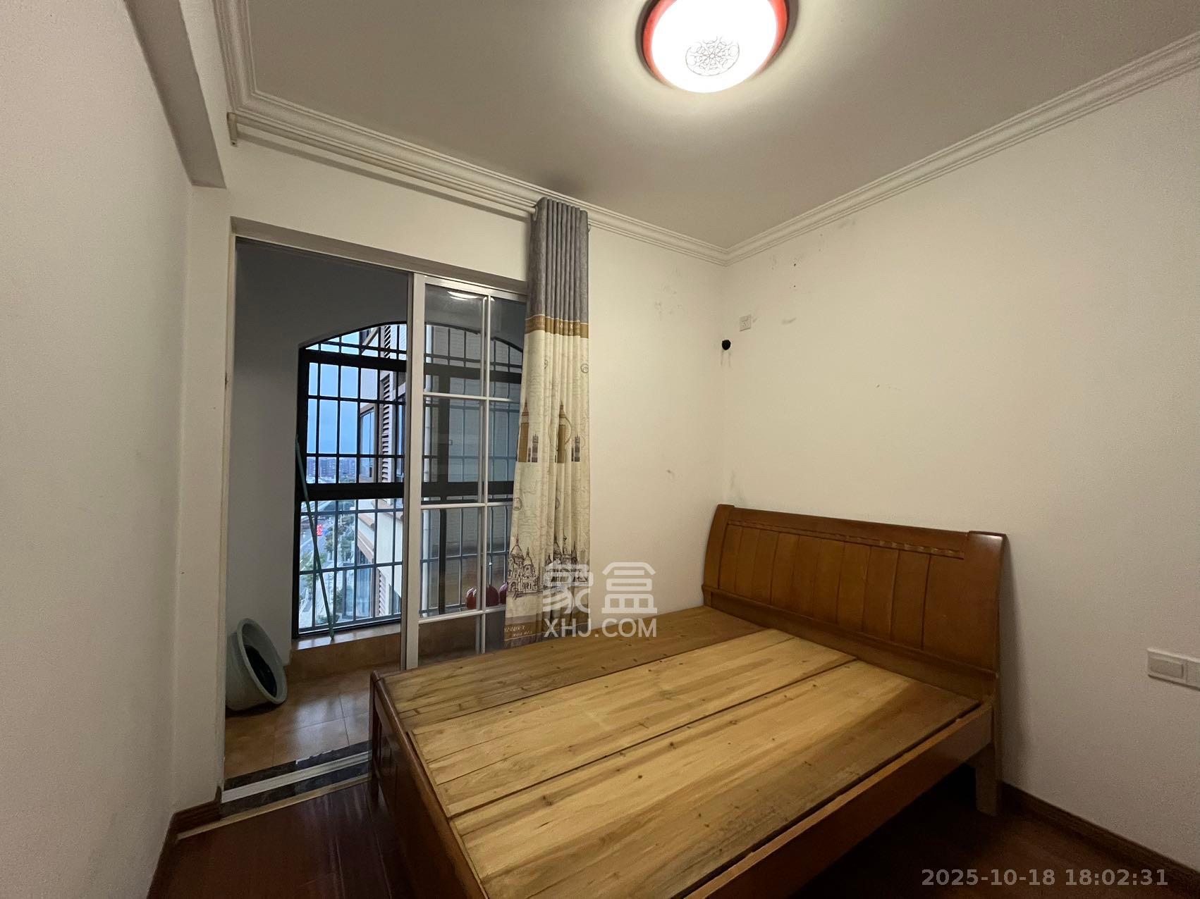 中建芙蓉嘉苑  3室2厅2卫    2500.0元/月室内图