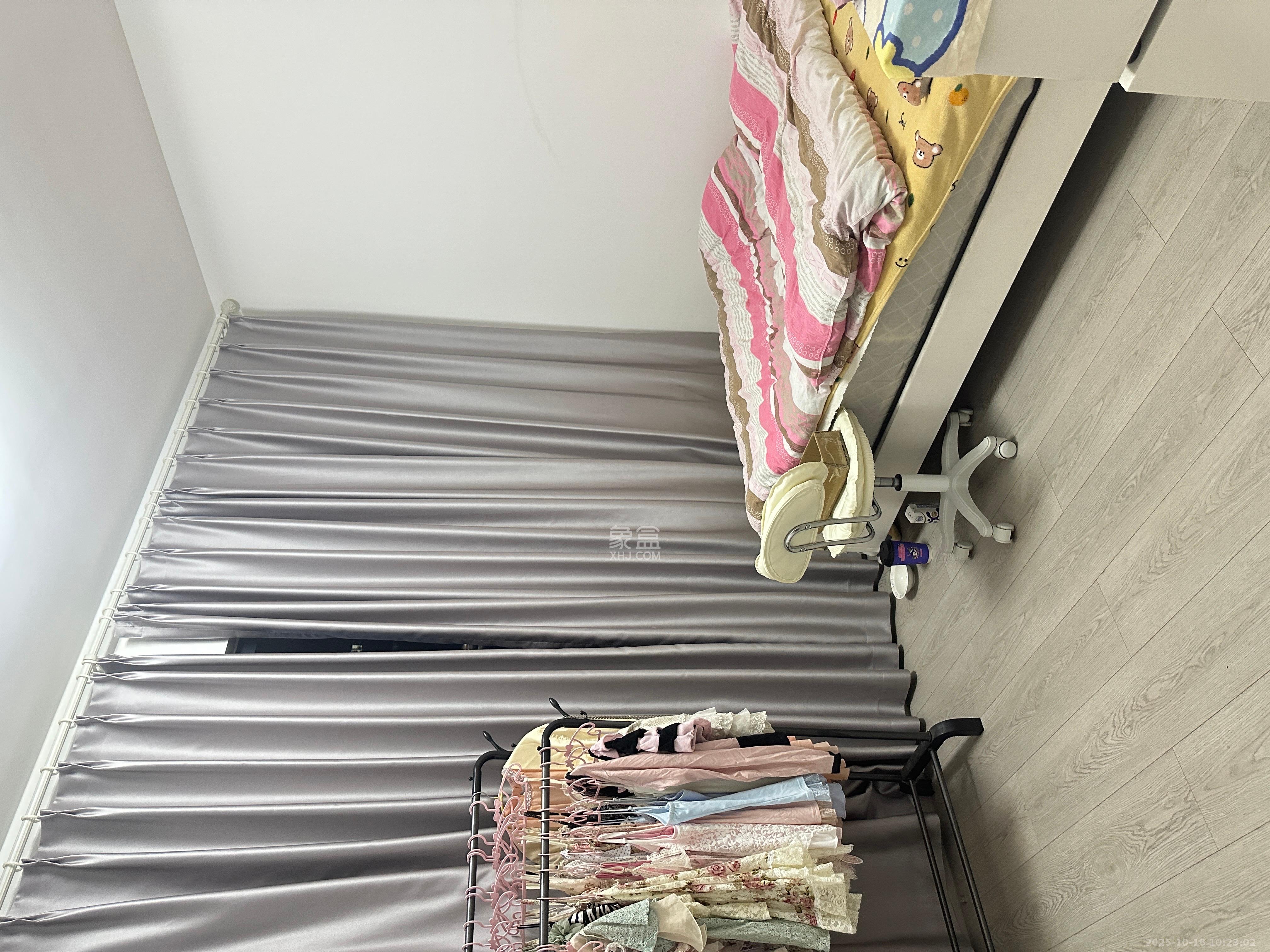 邦盛水岸御园  4室2厅2卫    2800.0元/月 邦盛水岸御园  4室2厅2卫    2800.0元/月室内图1