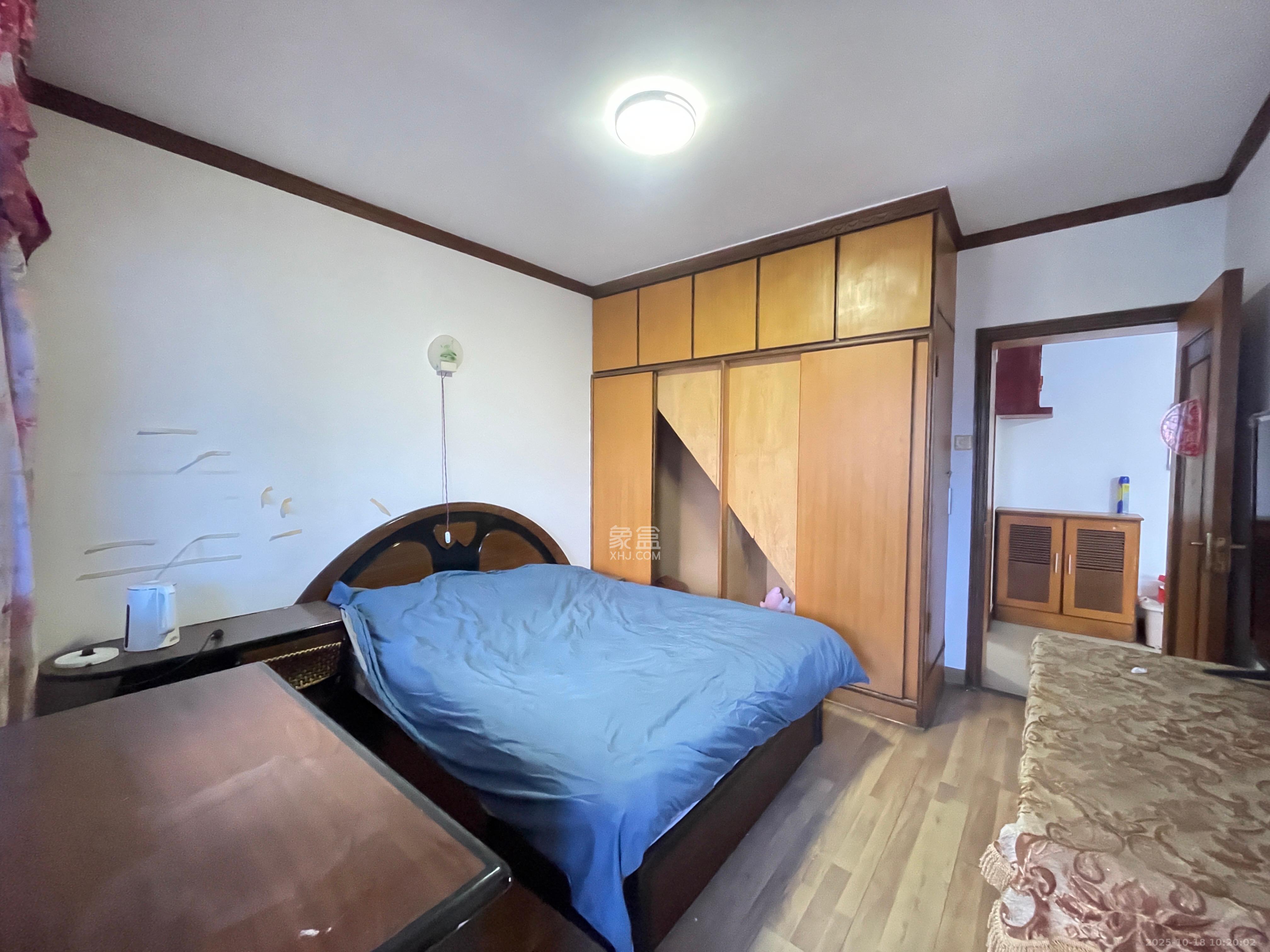 广厦新村 2室2厅1卫 1100.0元/月 广厦新村 2室2厅1卫 1100.0元/月室内图